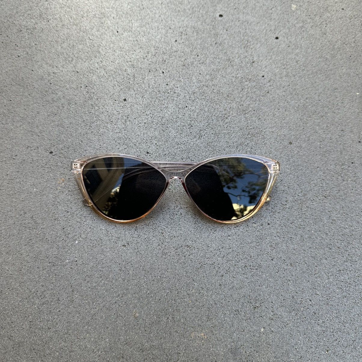 Other Y2K Unisex Sunglasses Retro Fashion Shades DL800-01 Size ONE SIZE - 1 Thumbnail