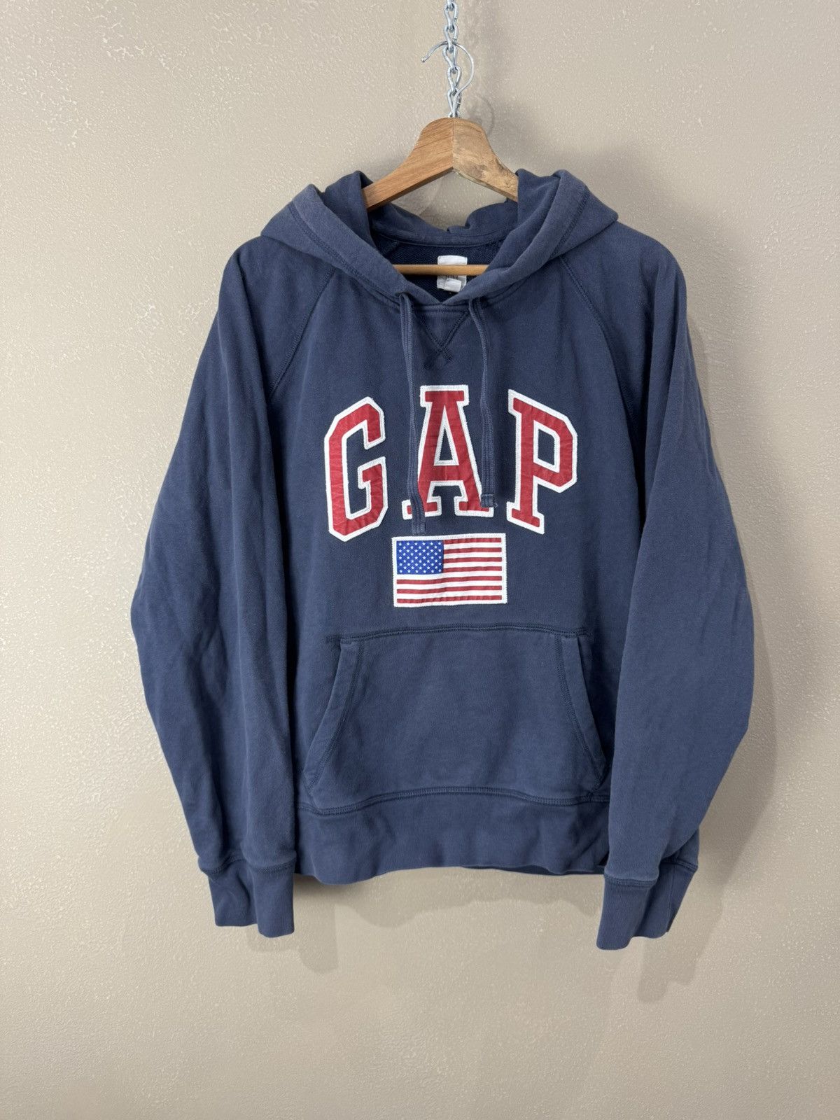 Gap Crazy Vintage Y2K/2000s Gap USA Spellout Essential Hoodie! Size US L / EU 52-54 / 3 - 1 Thumbnail