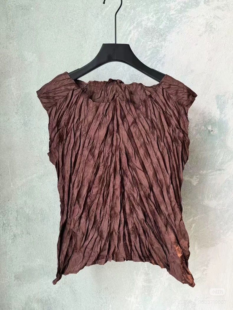 Issey Miyake Issey Miyake Mainline rare maple leaf pleated striped top Size S / US 4 / IT 40 - 1 Thumbnail