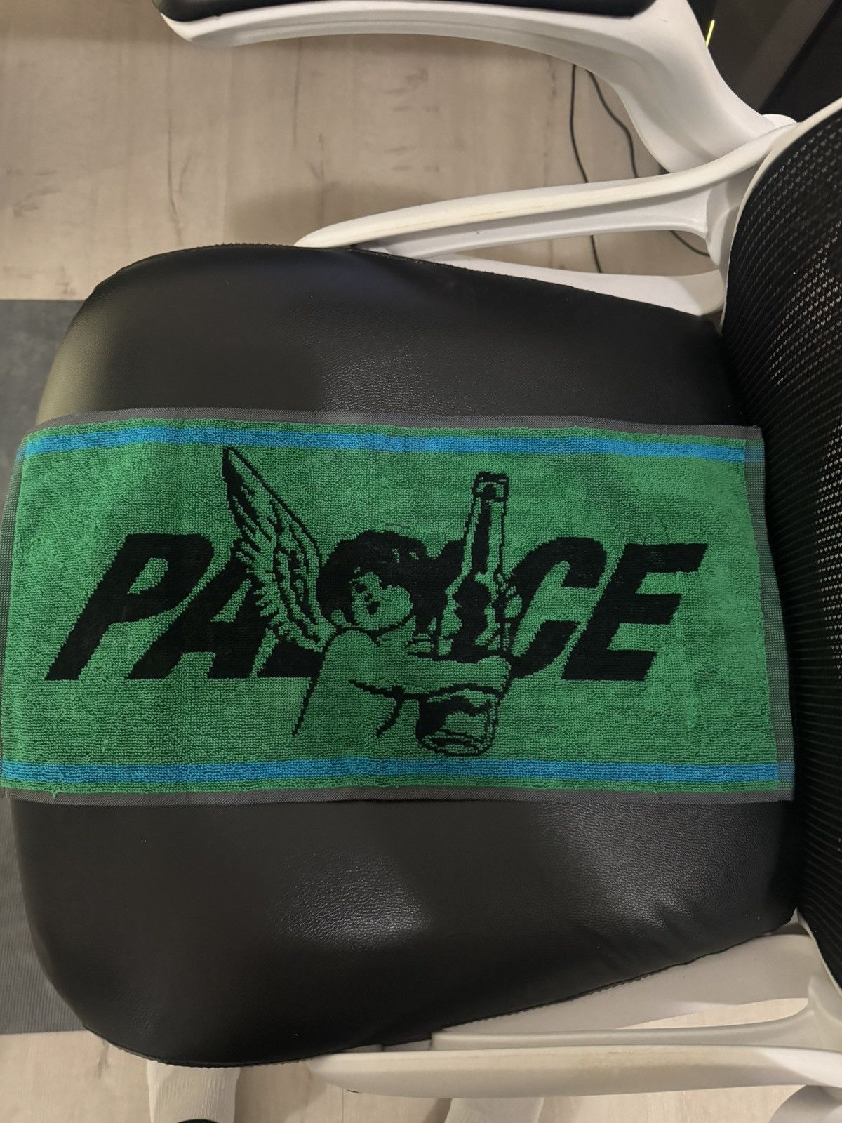 Palace Palace FW16 Bar Towel Size ONE SIZE - 2 Thumbnail