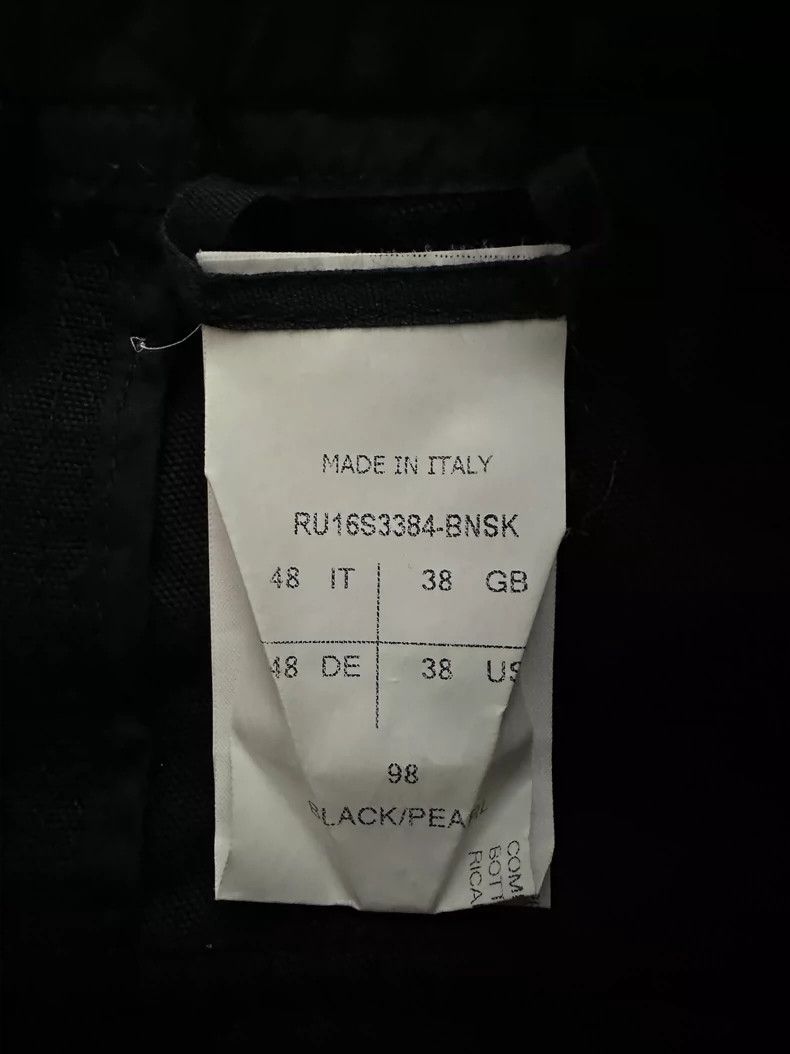 Rick Owens rick owens size US 48 Crease Ray Line Shorts 2502-Nextarro Size US 32 / EU 48 - 3 Thumbnail