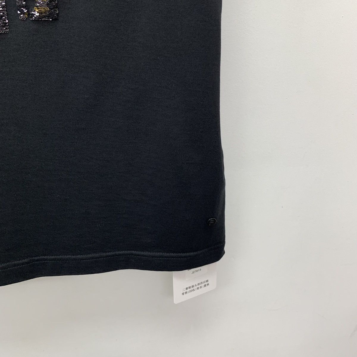 Fendi Fendi Black Classic Sequin Design Short Sleeve T-shirt K26WX Size XS / US 0-2 / IT 36-38 - 4 Thumbnail