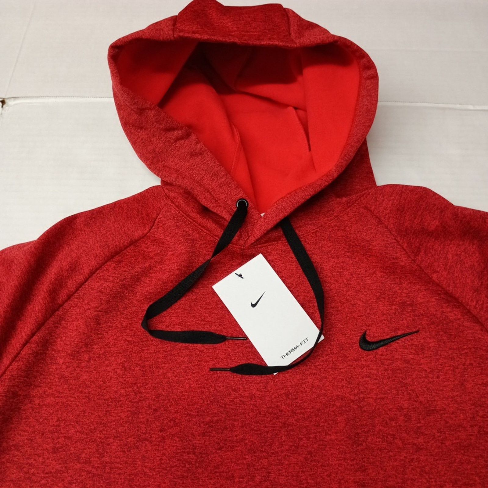 Nike Nike Men’s Therma-Fit Pullover Fitness Hoodie Size L Red Size US L / EU 52-54 / 3 - 4 Thumbnail