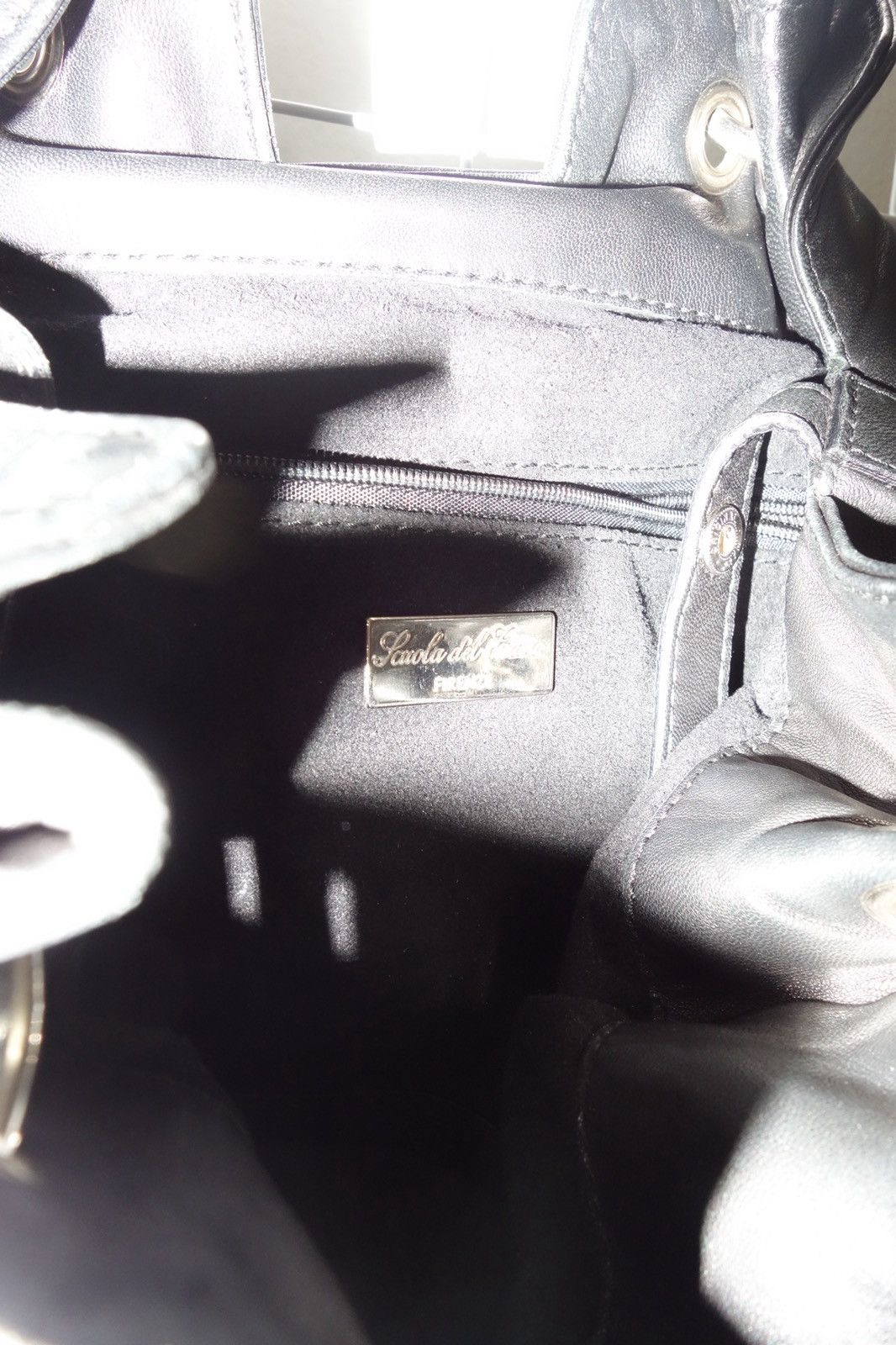 Other Vintage Dark Charcoal/Black Scuola del Cuoio Handbag Size ONE SIZE - 13 Thumbnail
