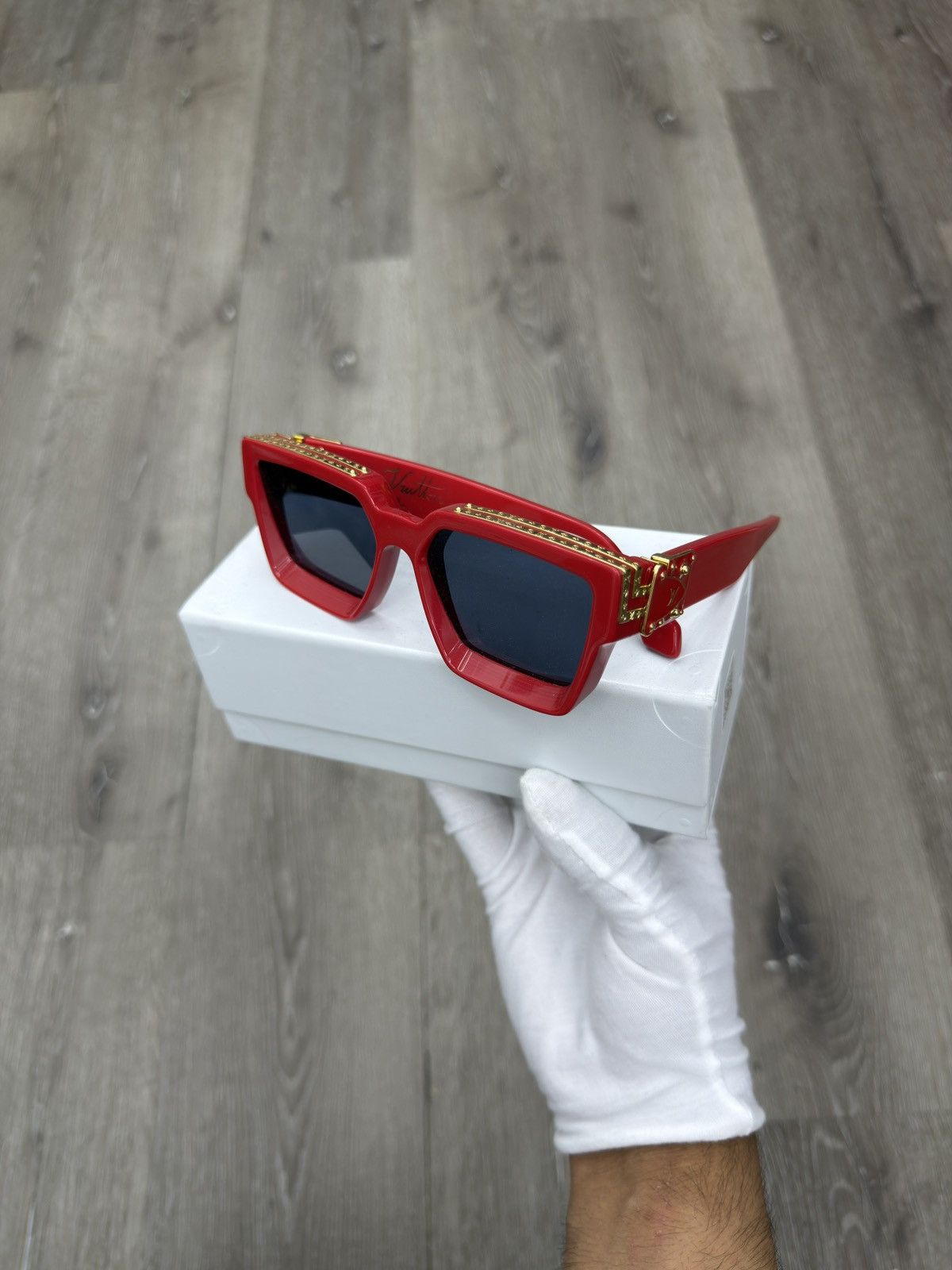 Louis Vuitton Louis Vuitton 1.1 Millionaires Sunglasses Red Z1599W Size ONE SIZE - 1 Thumbnail