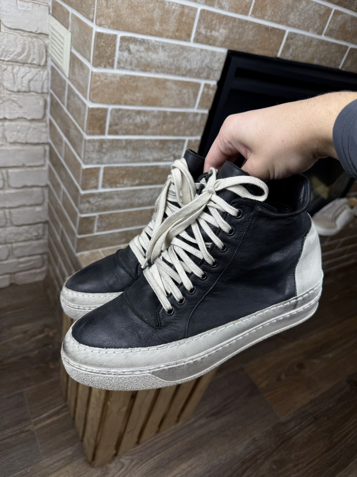 Masnada Masnada Leather Double Sole Black Hi Top Sneakers Size US 7 / EU 40 - 4 Thumbnail