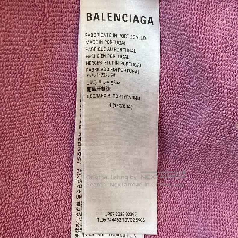 Balenciaga Balenciaga Letter Architecture Printed Hooded Raglan Long Size US S / EU 44-46 / 1 - 7 Thumbnail