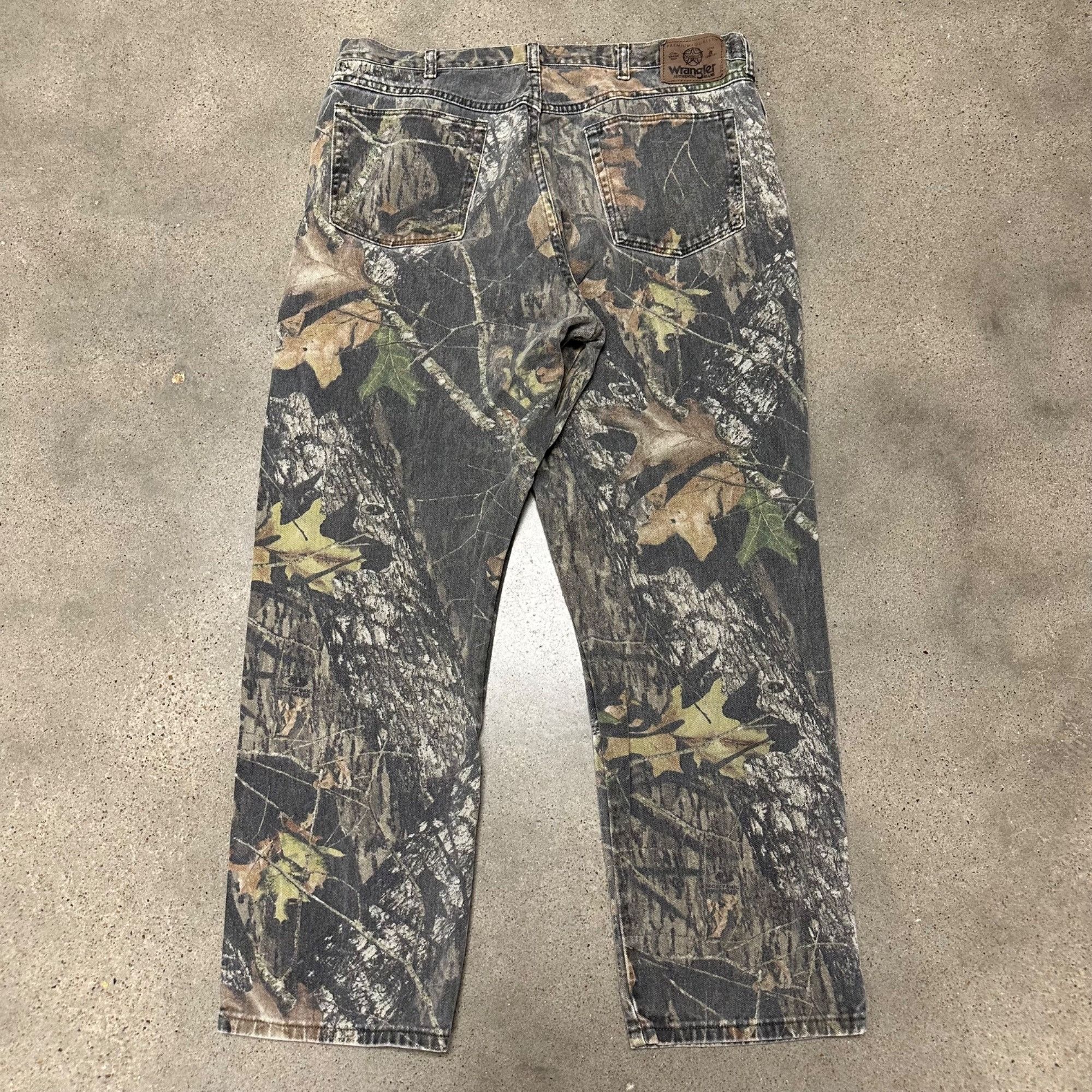 Vintage × Wrangler Vintage Wrangler Mossy Oak Break Up Camo Work Pants Size US 37 - 4 Thumbnail