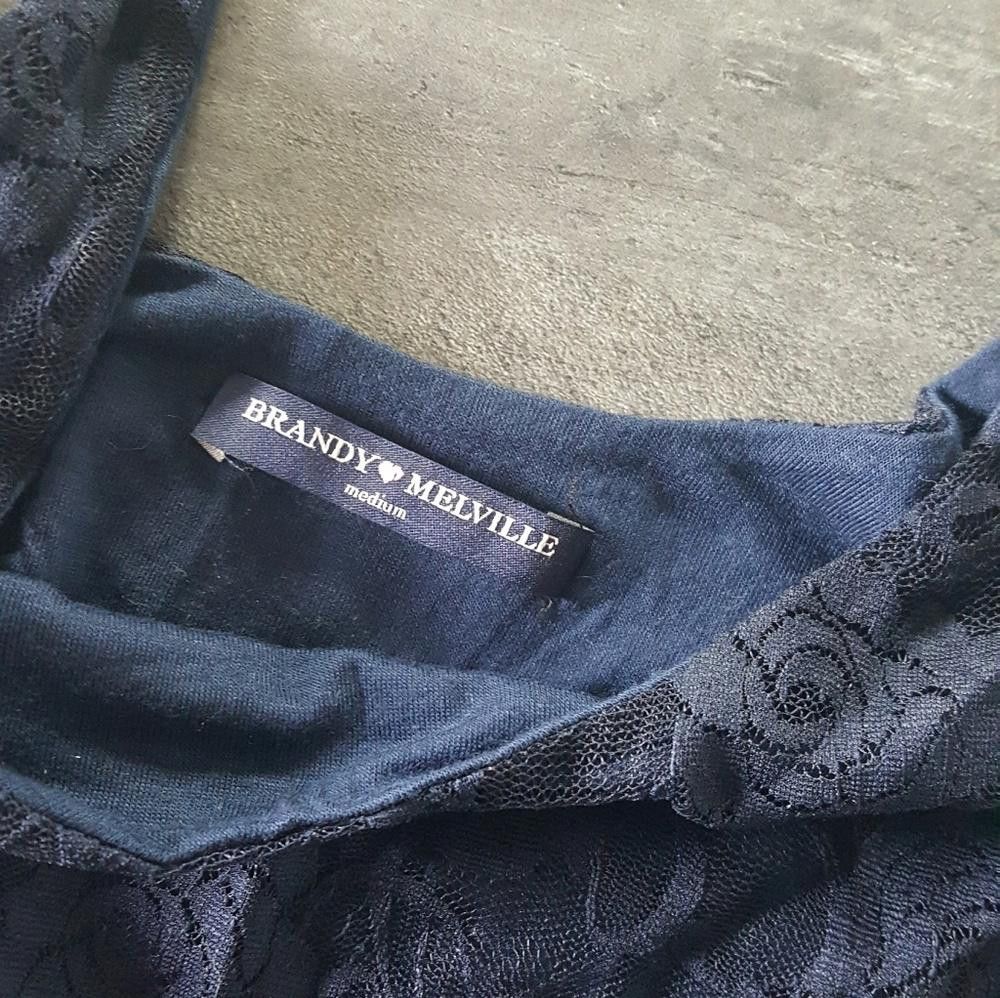 Designer Navy Lace Detailed Melville Cropped Cami Size ONE SIZE - 3 Thumbnail