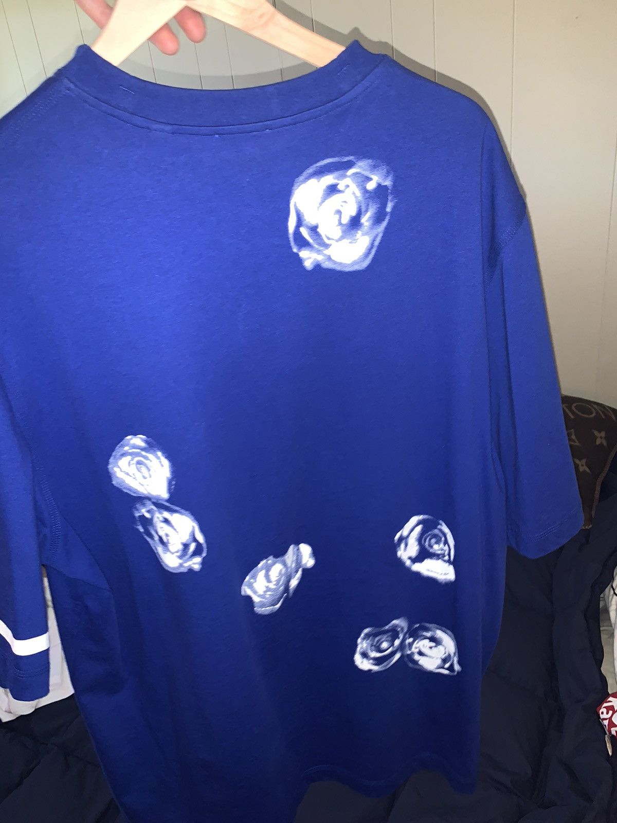 Burberry Burberry roses Size US XXL / EU 58 / 5 - 2 Thumbnail