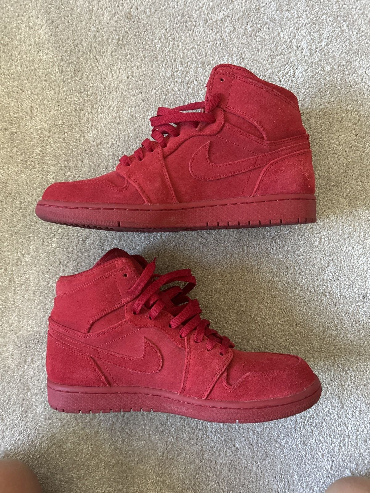 Jordan Brand Air Jordan 1 Retro High Red Suede Size US 9 / EU 42 - 7 Thumbnail