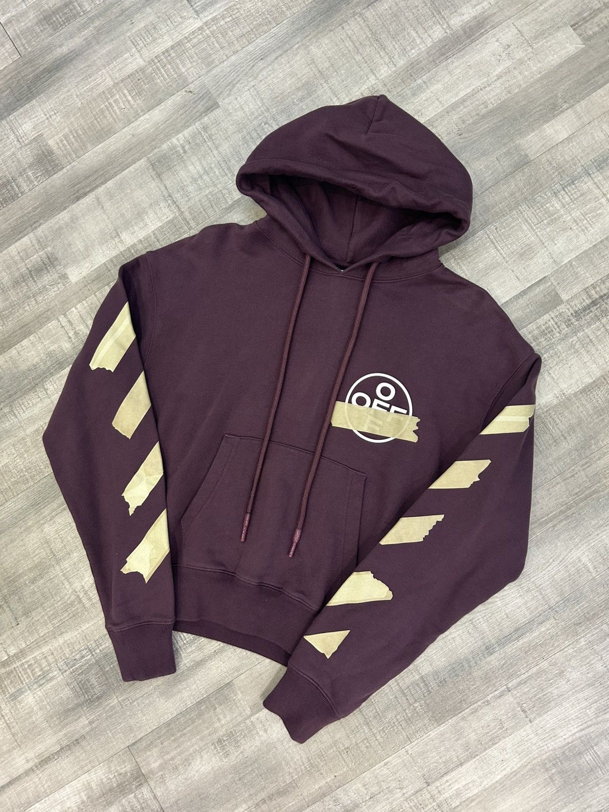 Off-White Off-White Tape Arrows Print Hoodie Size US XXS / EU 40 - 1 Thumbnail