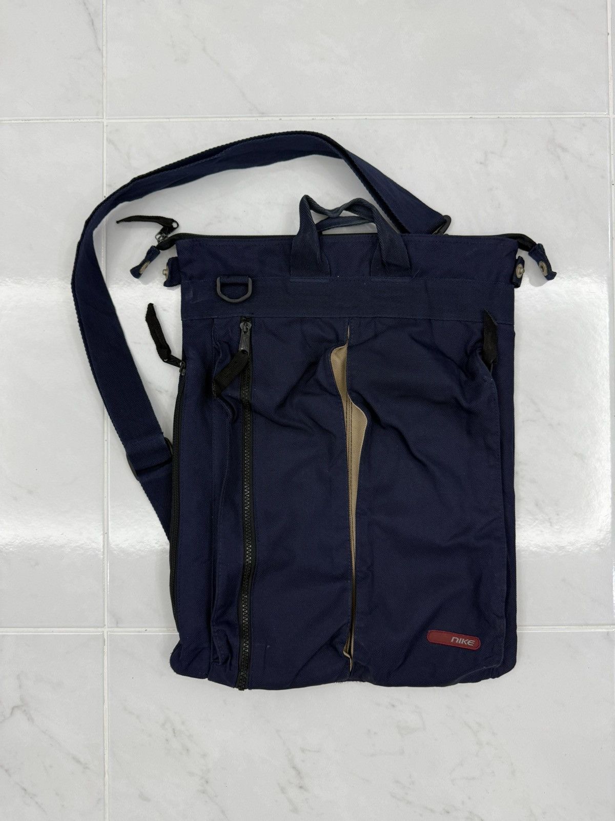 Nike ACG Vintage 90s NIKE Multiple Ways Hand Carry Bagpack / Slingbag Size ONE SIZE - 2 Thumbnail