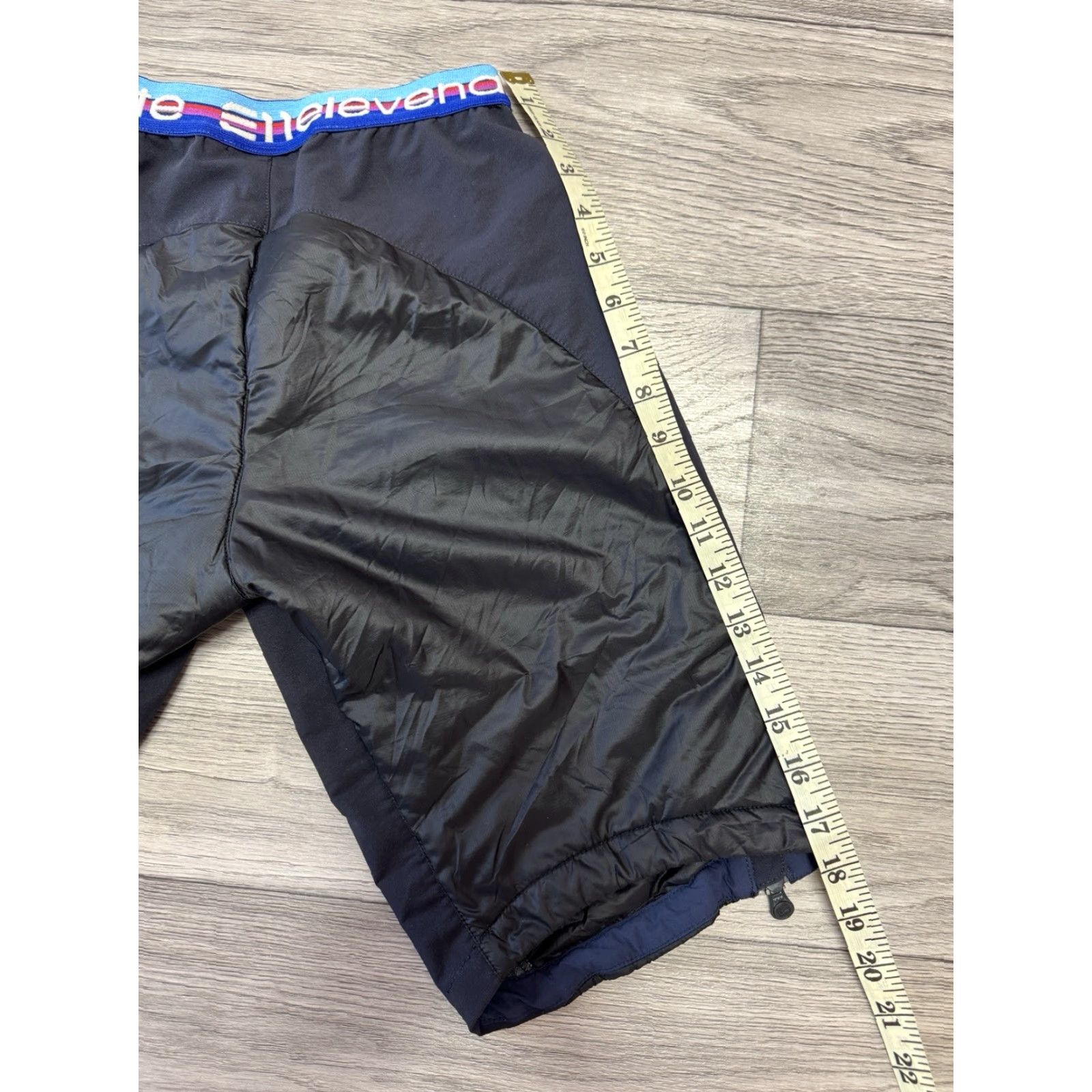 Zephyr VINTAGE Elevenate Zephyr Womens Ski Touring Shorts Black XS Womens Athletic Skiing Size 26" / US 2 / IT 38 - 3 Thumbnail
