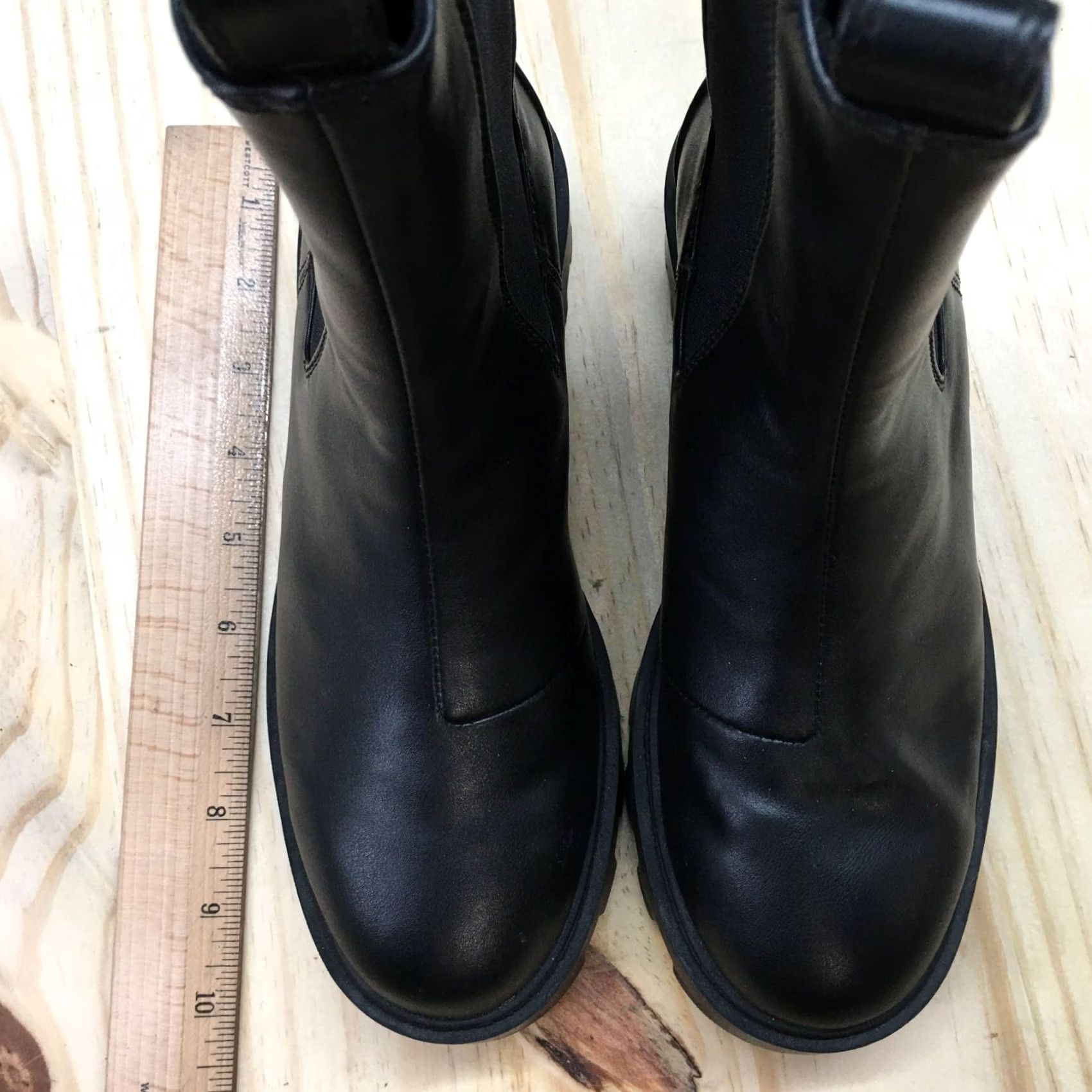 H&M H & M Womens Chelsea Ankle Booties Black Pull On Comfort Chunk Heels 36 Size US 6 / IT 36 - 6 Thumbnail