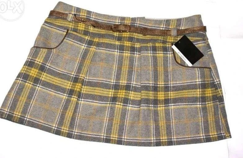 Japanese Brand Y2K Plaid Mini Skirt – Wool Blend Academia Style w/ Belt Size 30" / US 8 / IT 44 - 3 Thumbnail