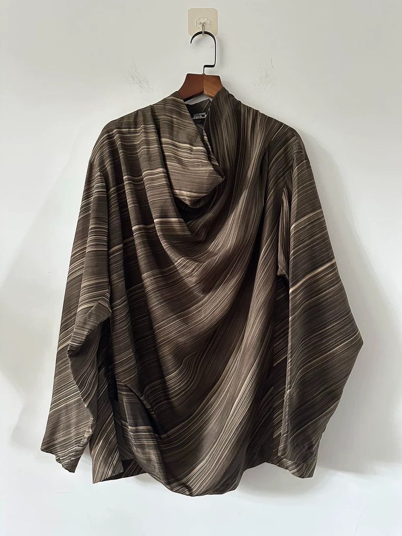 Other Issey Miyake/三宅一生 Brown pleated shirt Size M / US 6-8 / IT 42-44 - 1 Thumbnail