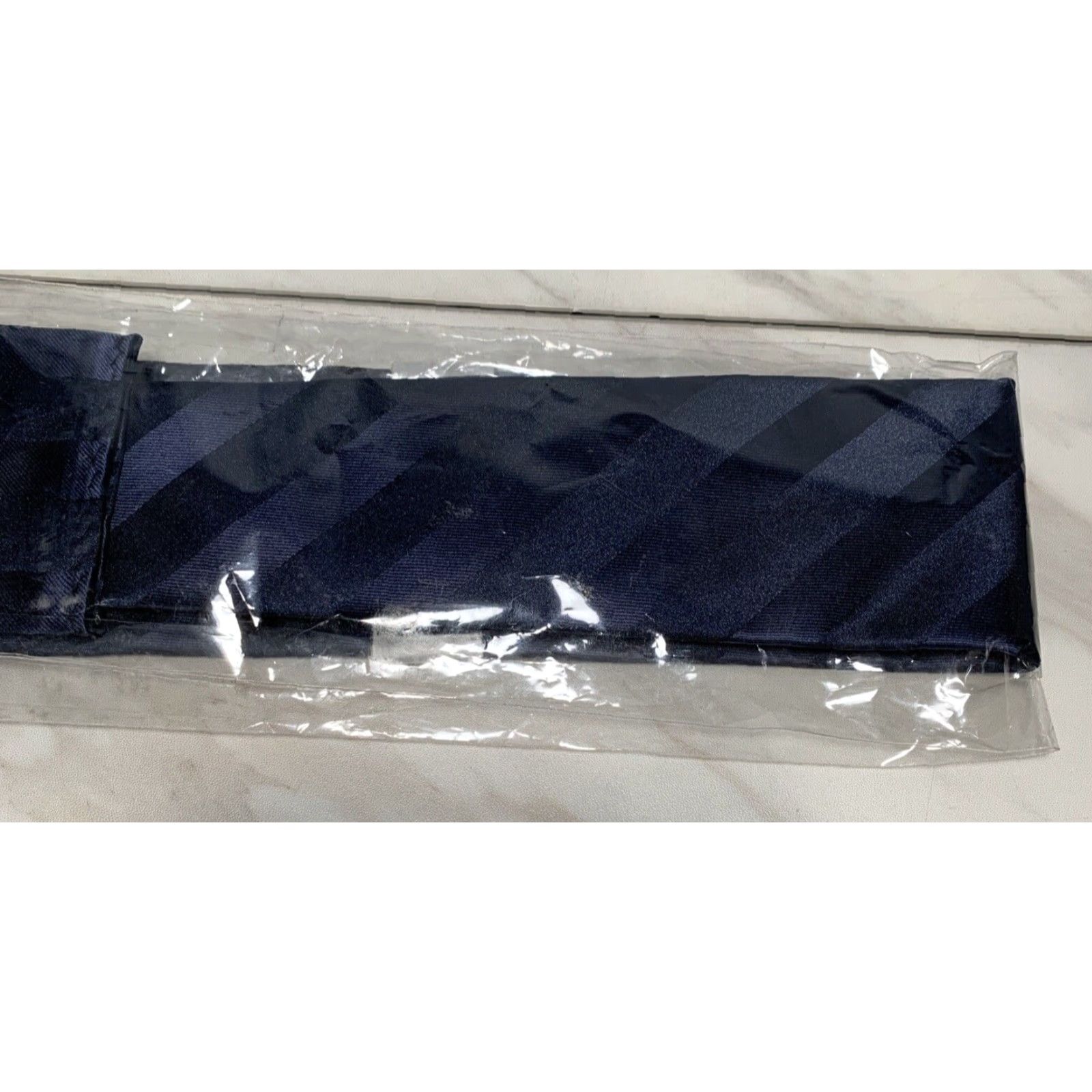 Stacy Adams Stacy Adams Necktie Handkerchief Set 100% Silk Blue NEW 58.5" Long x 3.25" Wide Striped Silk Tie Hanky Set Men's Accessories Size ONE SIZE - 4 Thumbnail