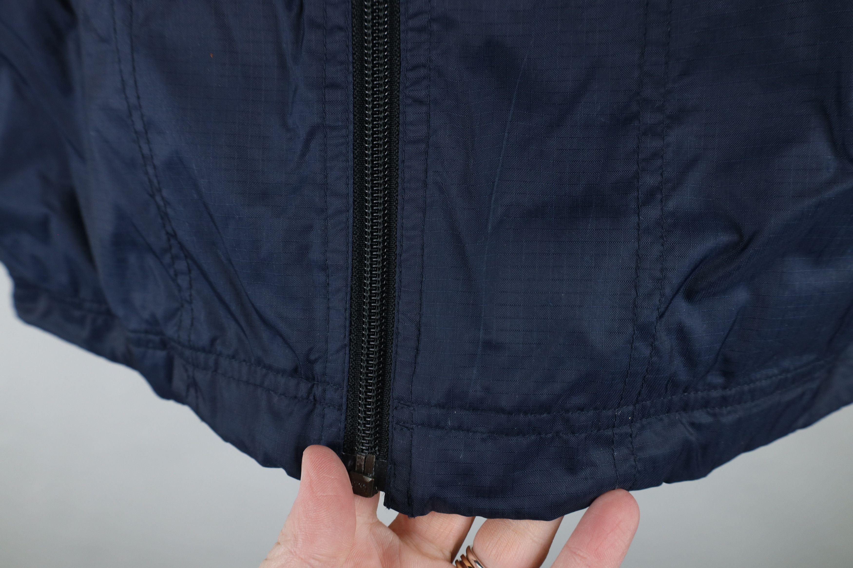 Gap × Vintage Vintage Y2K 2000 Gap Sleeveless Hooded Windbreaker Jacket Size US XS / EU 42 / 0 - 6 Thumbnail