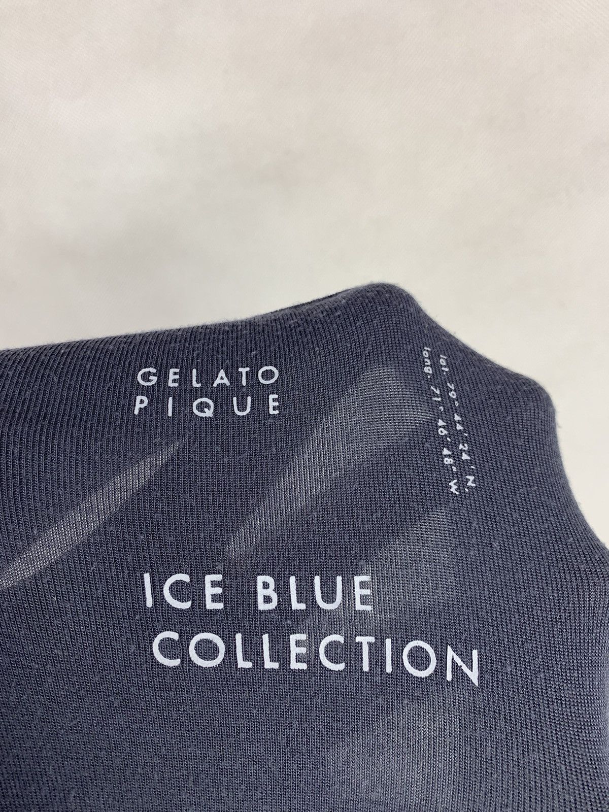 Designer Steals! Gelato Pique Ice Blue Collection Polar Bear Tee Size US XXL / EU 58 / 5 - 6 Thumbnail