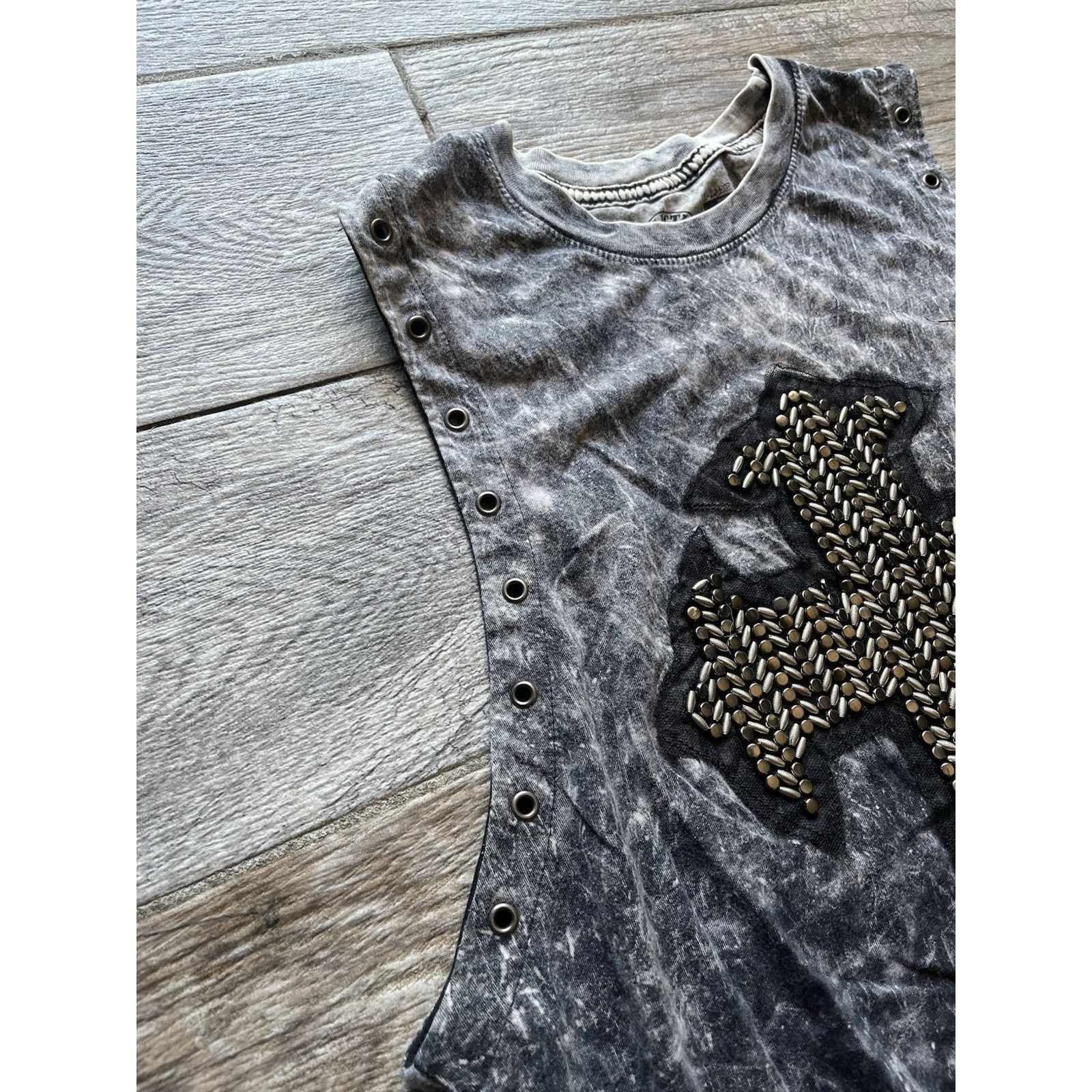 Affliction Vintage Y2K Affliction gray grunge tank studded cross goth Size L / US 10 / IT 46 - 3 Thumbnail