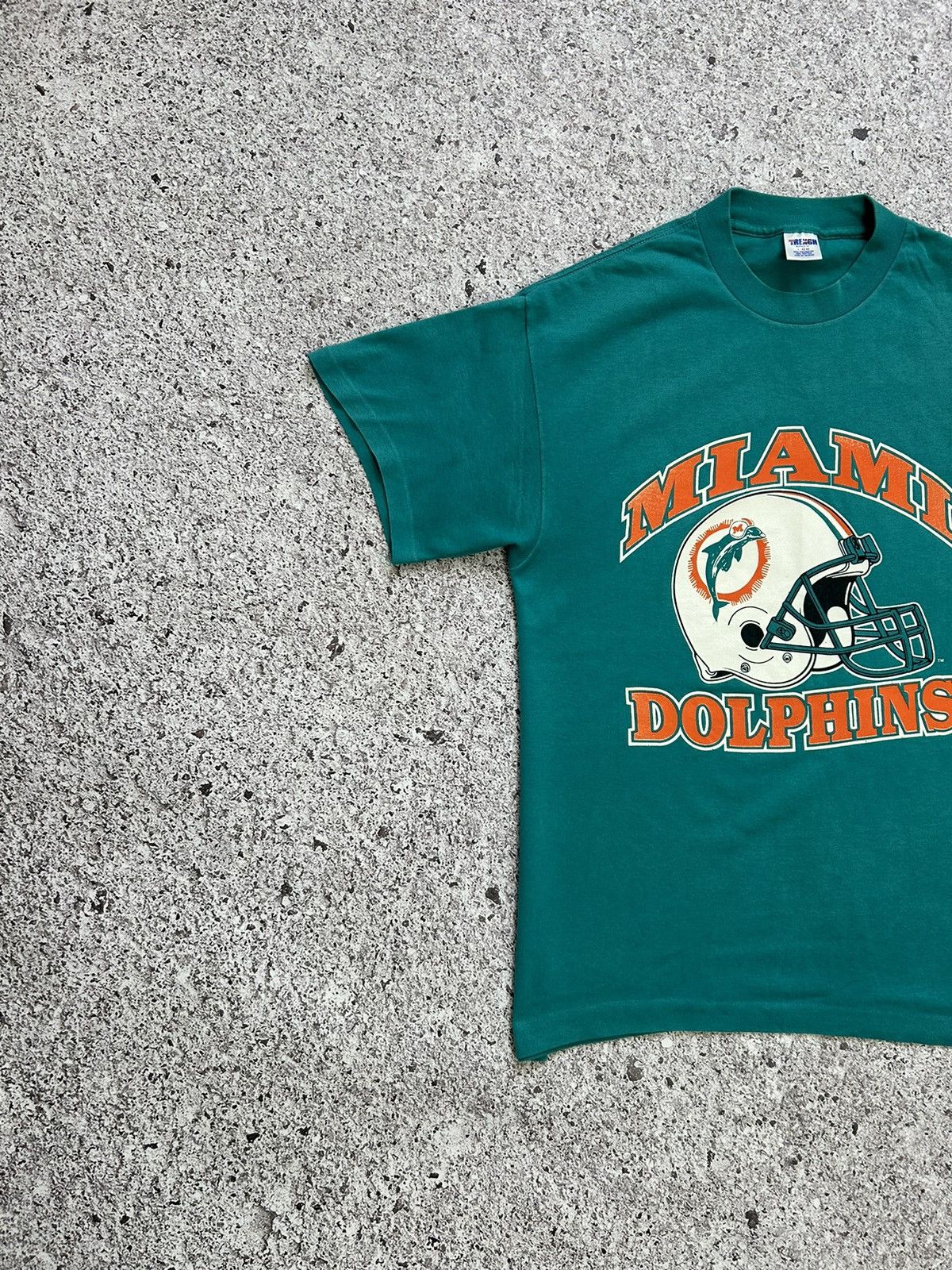 NFL × Vintage Vintage 90s Miami Dolphins NFL Retro Single Stich T-Shirt Size US L / EU 52-54 / 3 - 2 Thumbnail