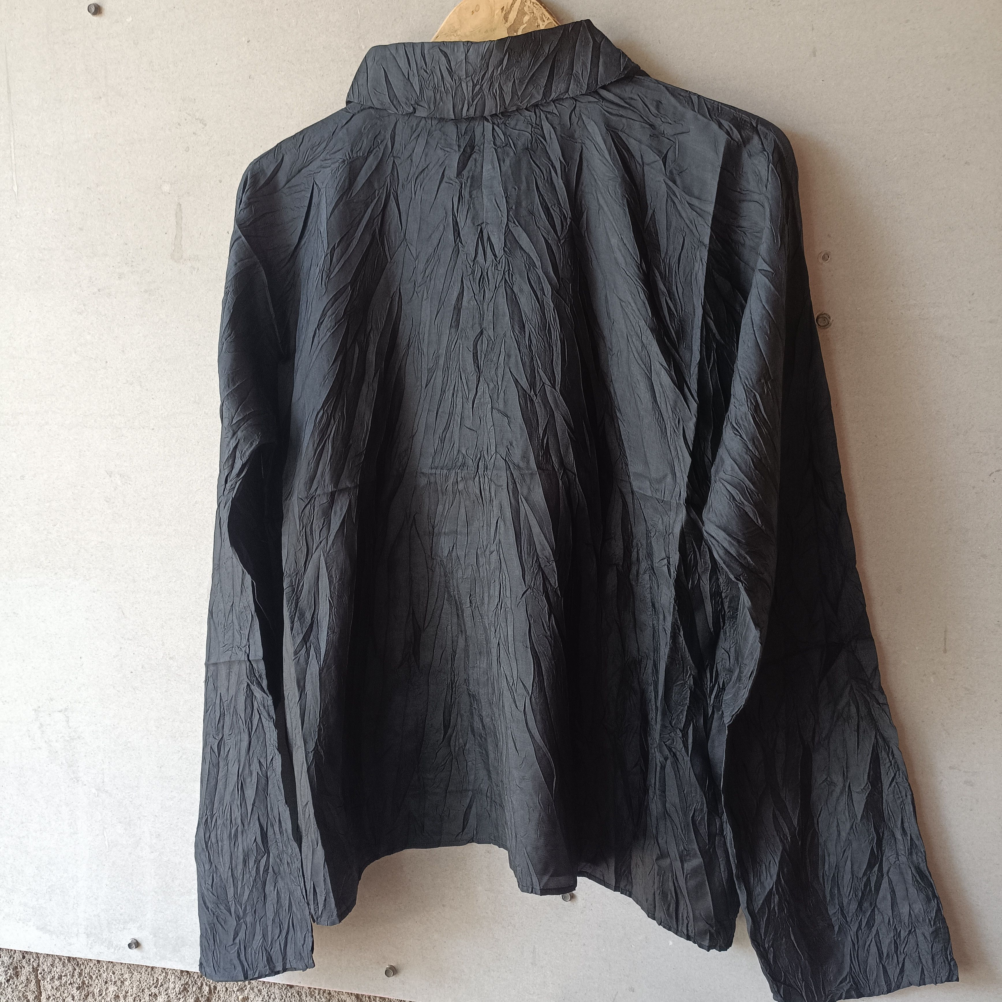 Issey Miyake ISSEY MIYAKE PLEATS PLEASE Textured COPPER CUT AND SEW LS Size M / US 6-8 / IT 42-44 - 2 Thumbnail