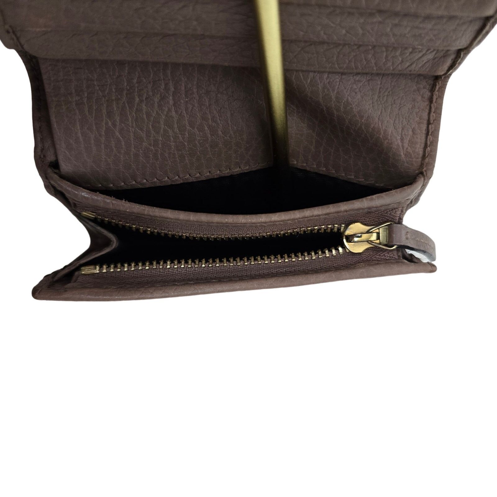 Gucci GG Marmont Compact Wallet Bifold Grained Leather