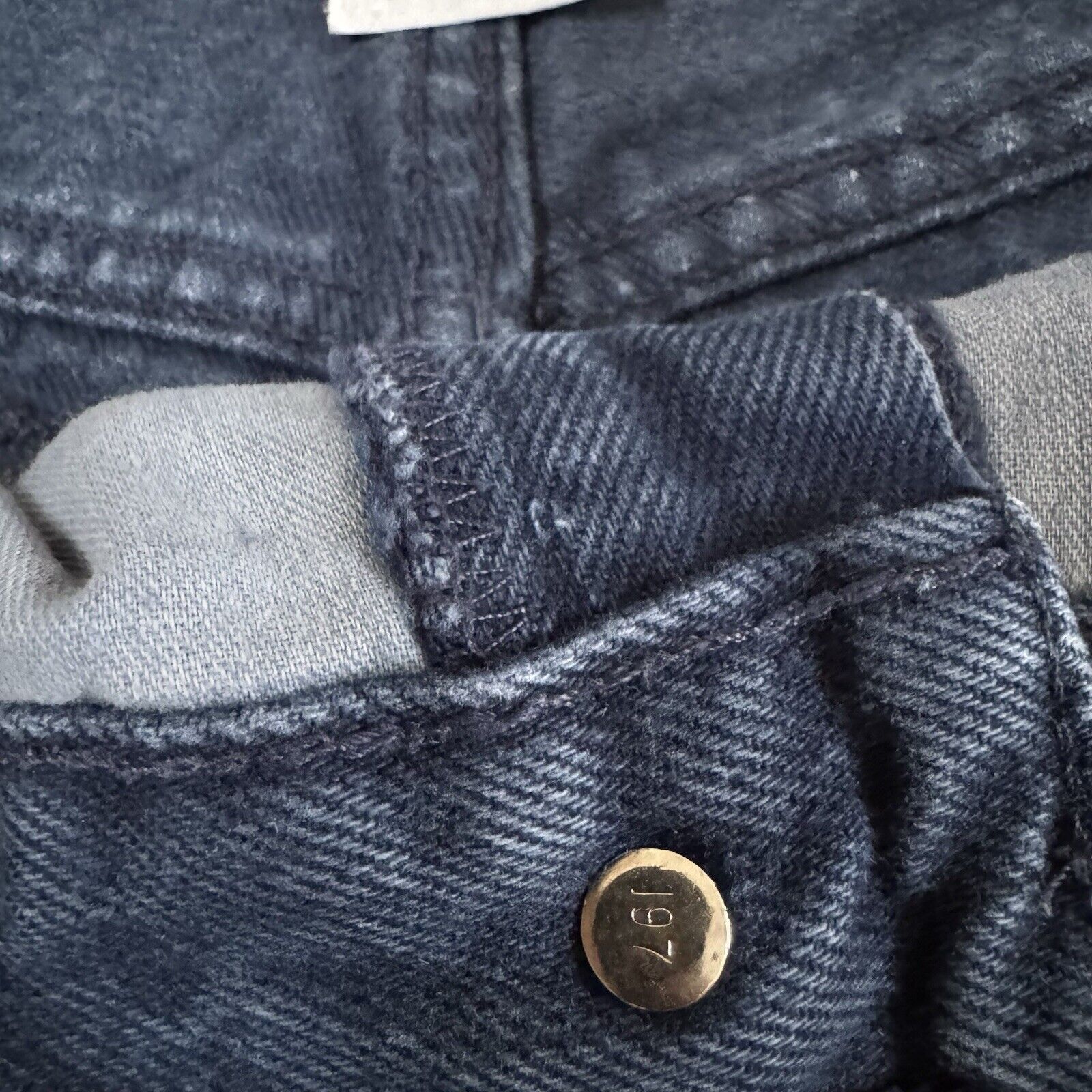 Guess Vintage Guess Denim Jeans Shorts Size 36 Size 36" / US 14 / IT 50 - 3 Thumbnail