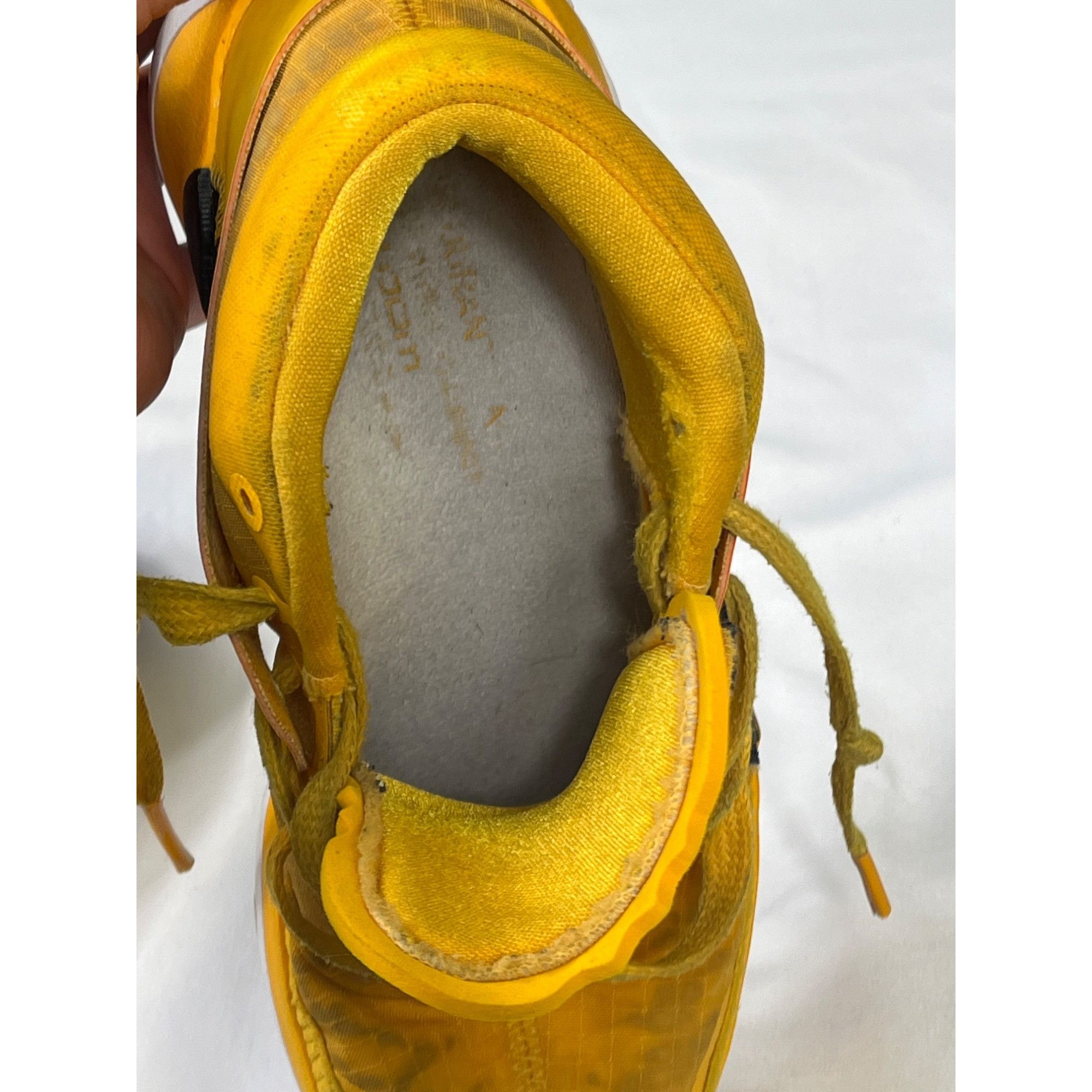 Nike Nike Men Yellow Kevin Durant Basketball Shoes Size 7.5 SKU 7 Size US 7.5 / EU 40-41 - 9 Thumbnail