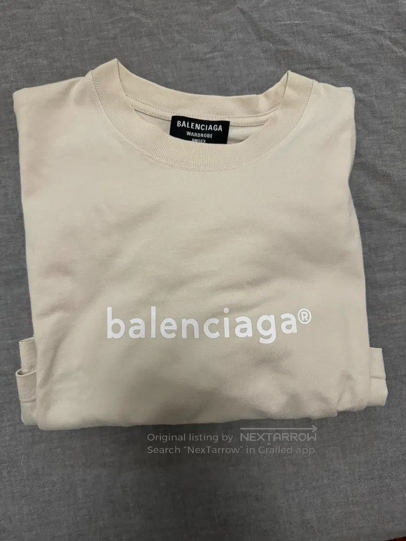 Balenciaga Balenciaga Short Sleeve Size US S / EU 44-46 / 1 - 3 Thumbnail
