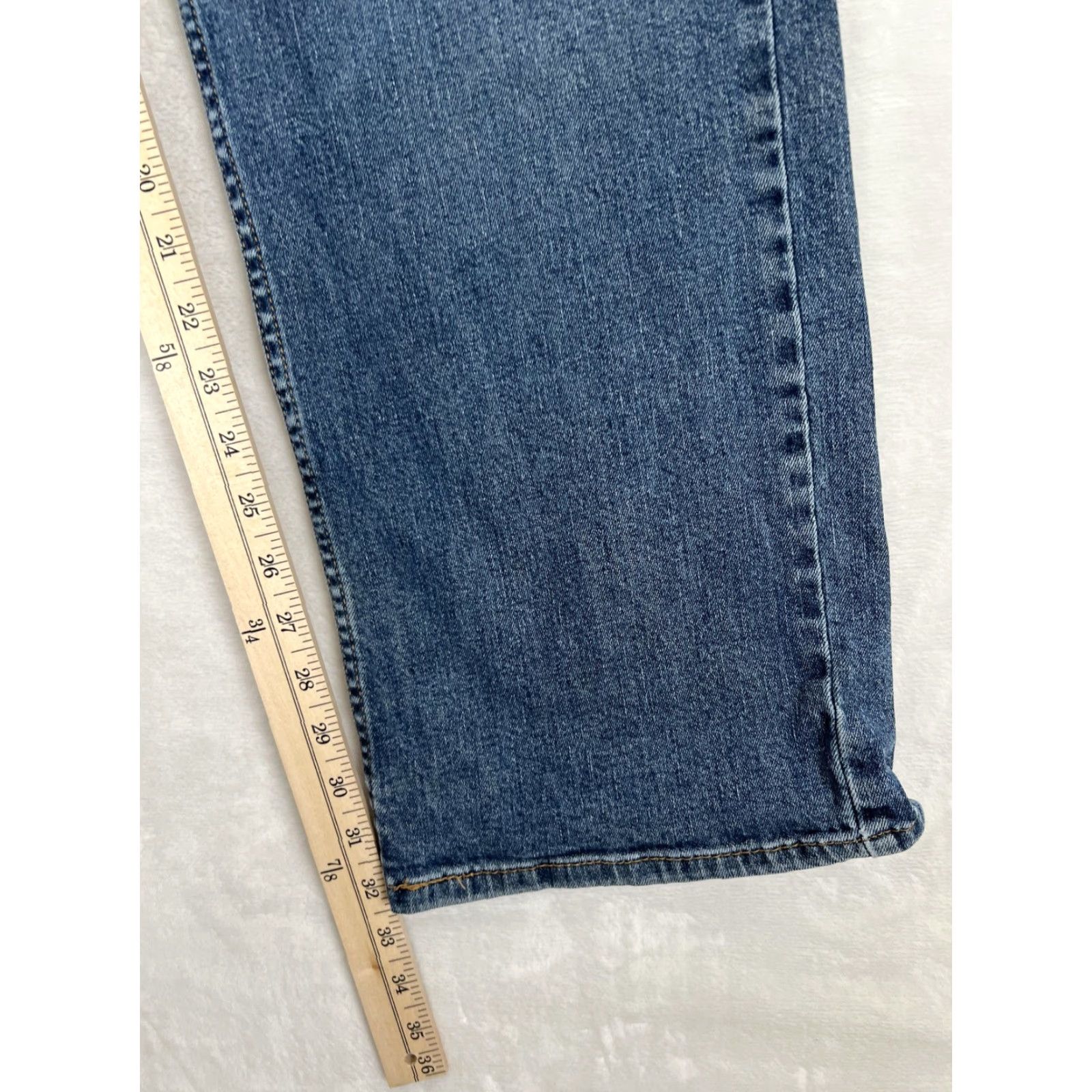 Levi's Levis 559 Jeans Mens 40x32 Blue Denim Relaxed Straight Leg Distressed Worn Vintage No? Size US 40 / EU 56 - 3 Thumbnail