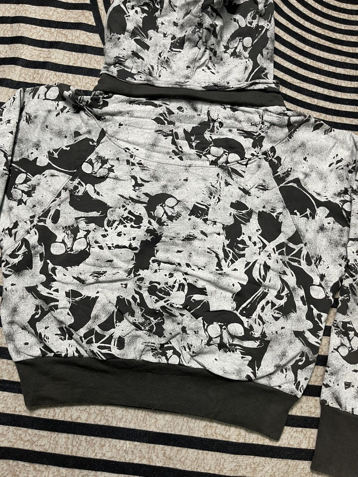 Seditionaries 00s HEAVEN AND EARTH DYE SKULL OVP BONO SERIES ZIPPER HOODIE Size US M / EU 48-50 / 2 - 17 Thumbnail