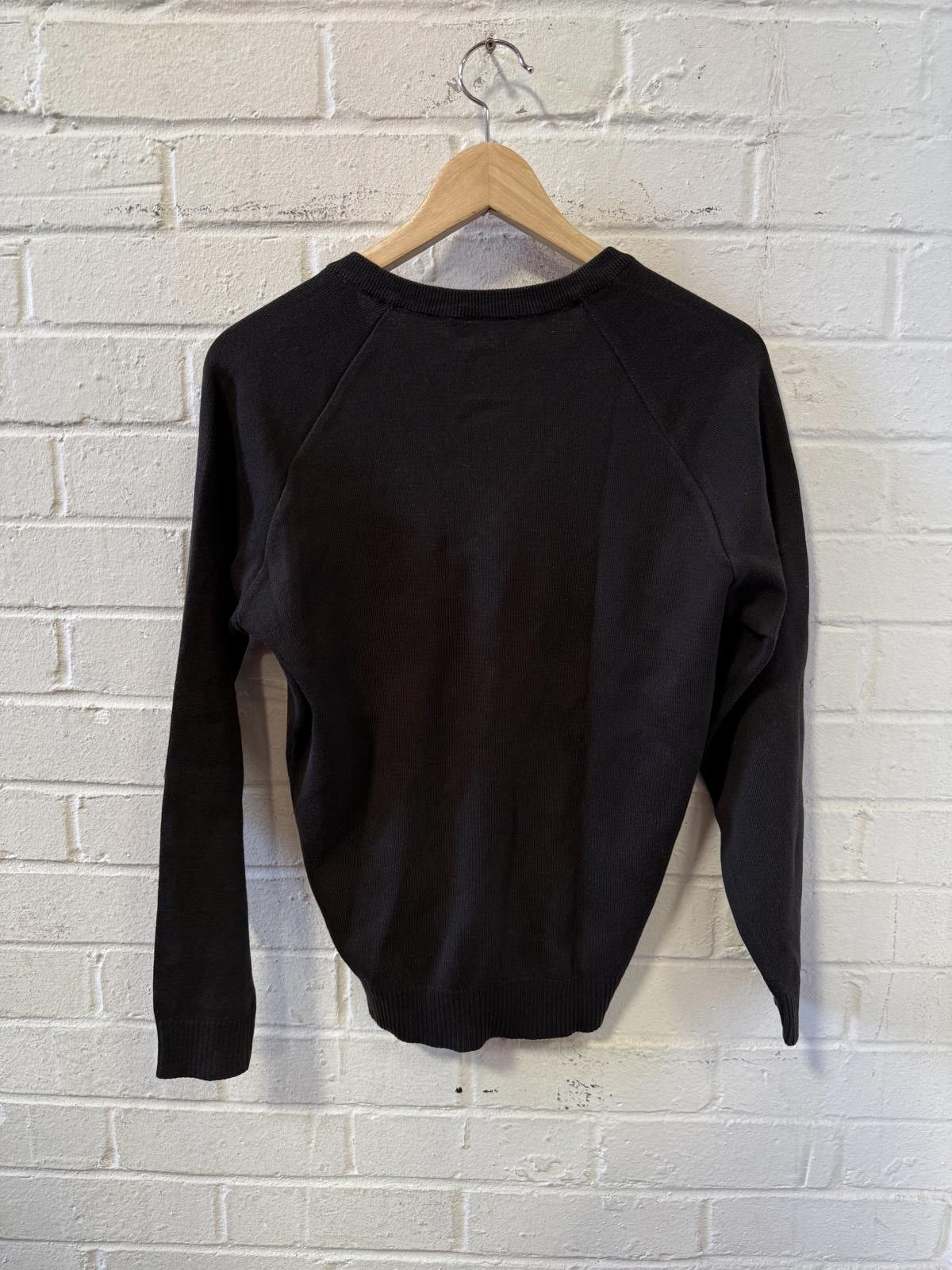 Wales Bonner Black V-Neck Men's Sweater with Griffin Embroidery Size US M / EU 48-50 / 2 - 4 Thumbnail