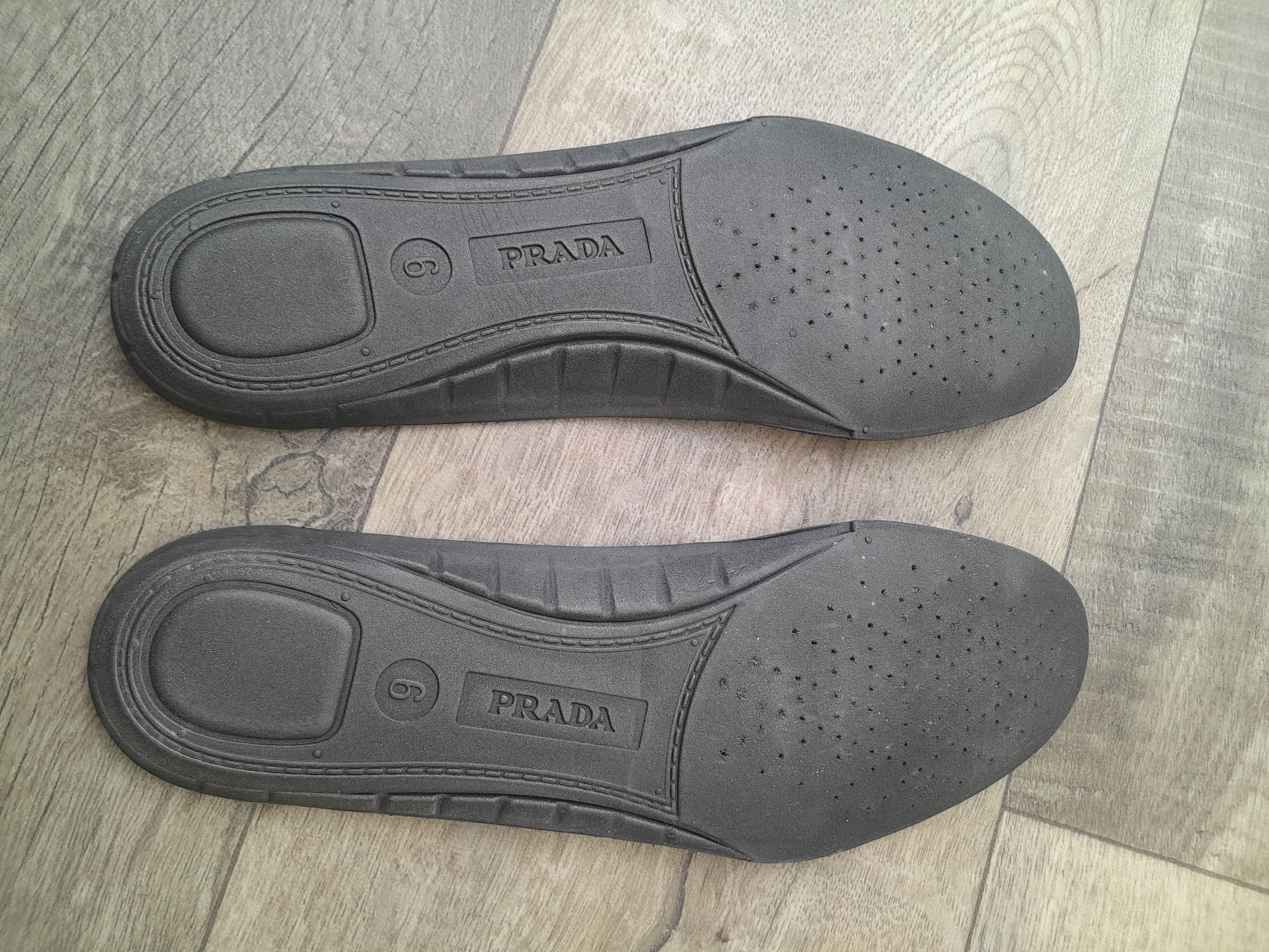 Prada Prada Street Eighty Low sneakers in black. Size US 7.5 / EU 40-41 - 11 Thumbnail