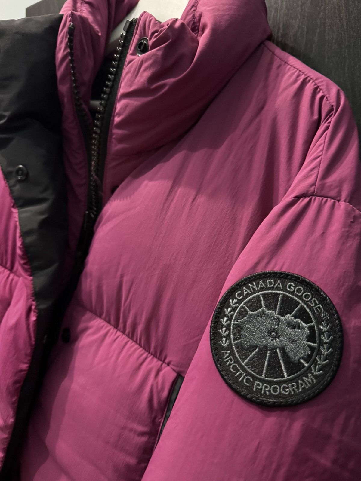 Canada Goose Canada Goose Junction Cropped Puffer Magenta Medium NEW Size M / US 6-8 / IT 42-44 - 3 Thumbnail