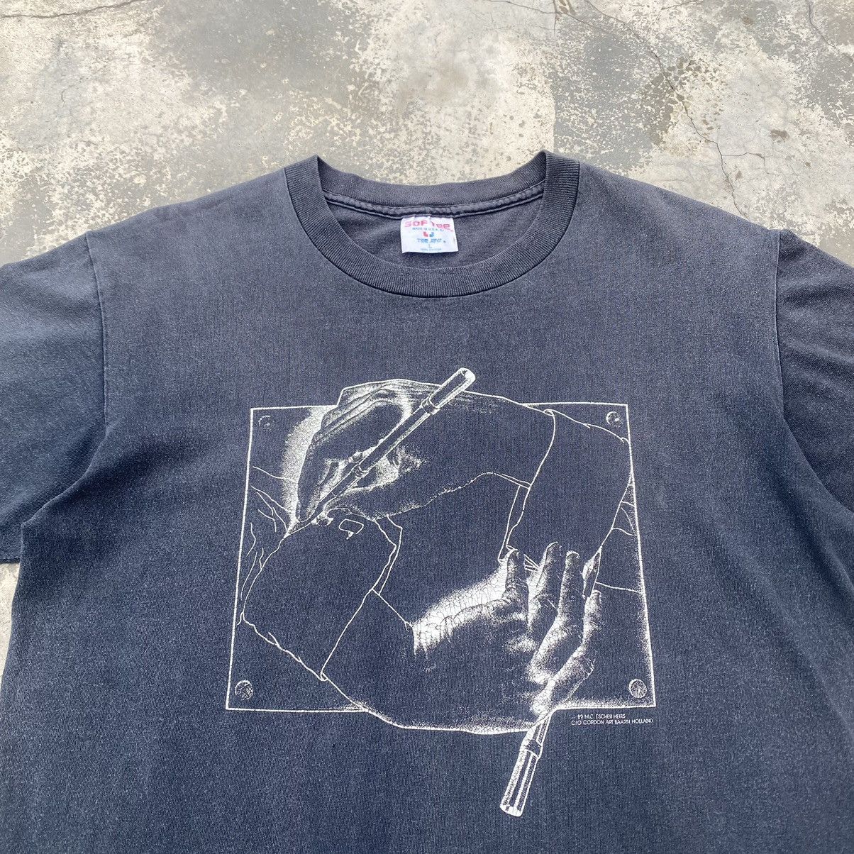 Vintage 1989 MC ESHER “Drawing Hands” tee Size US L / EU 52-54 / 3 - 2 Thumbnail