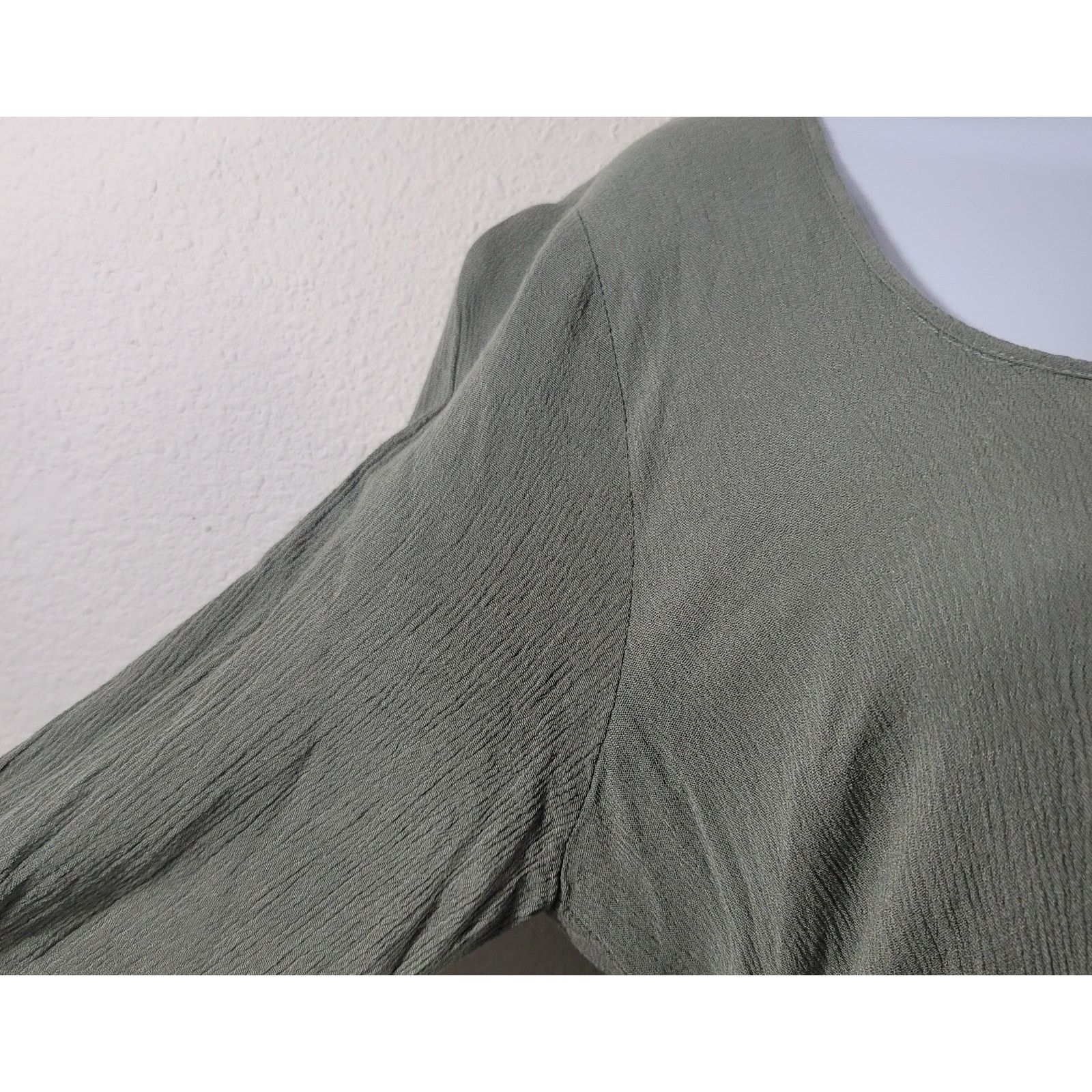 Other Flying Tomato Green Lace Bodice Tunic Top Medium Flowy Size M / US 6-8 / IT 42-44 - 2 Thumbnail