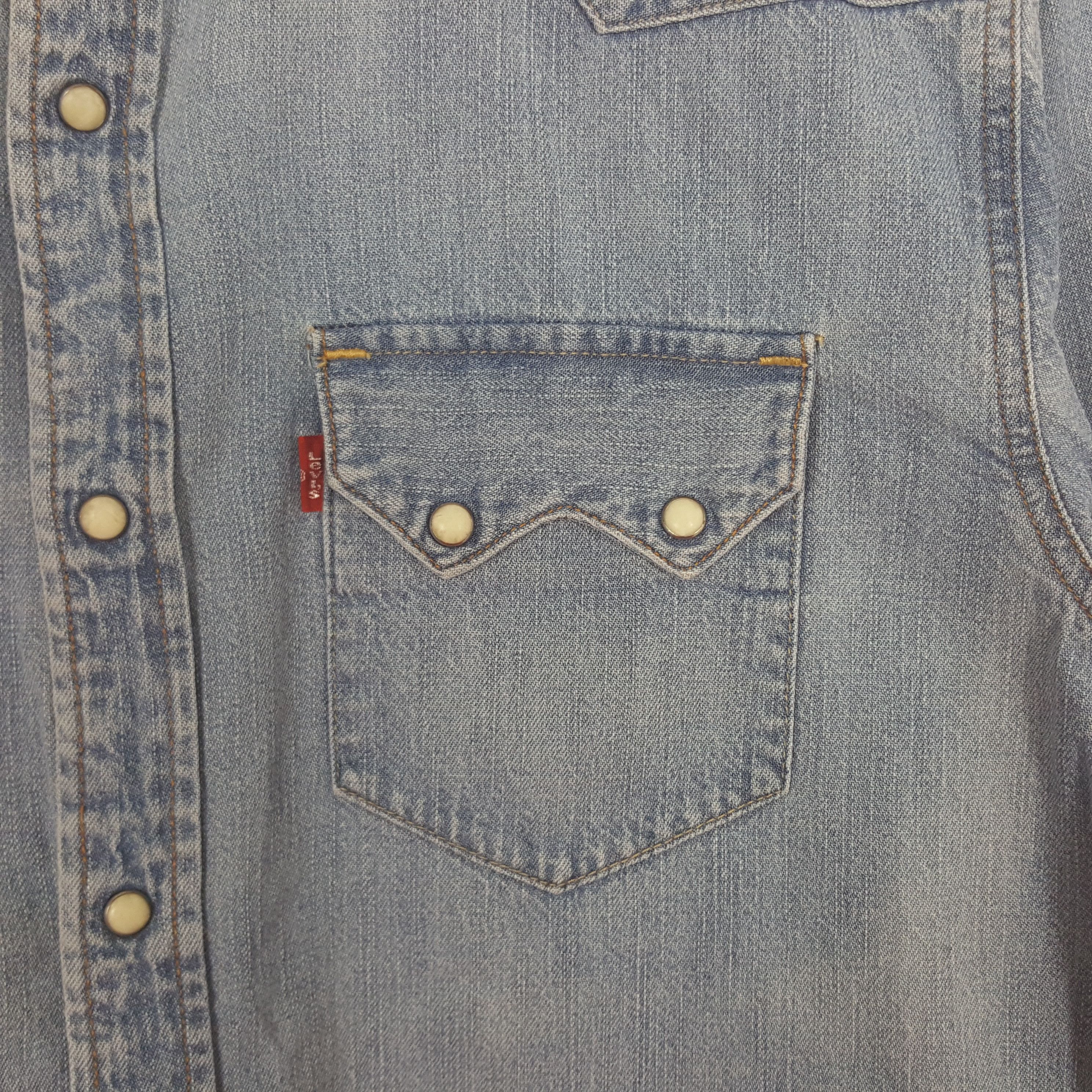 Levi's Vintage Levi's Jeans American Denim Shirt Button Up C319N25 Size US L / EU 52-54 / 3 - 2 Thumbnail