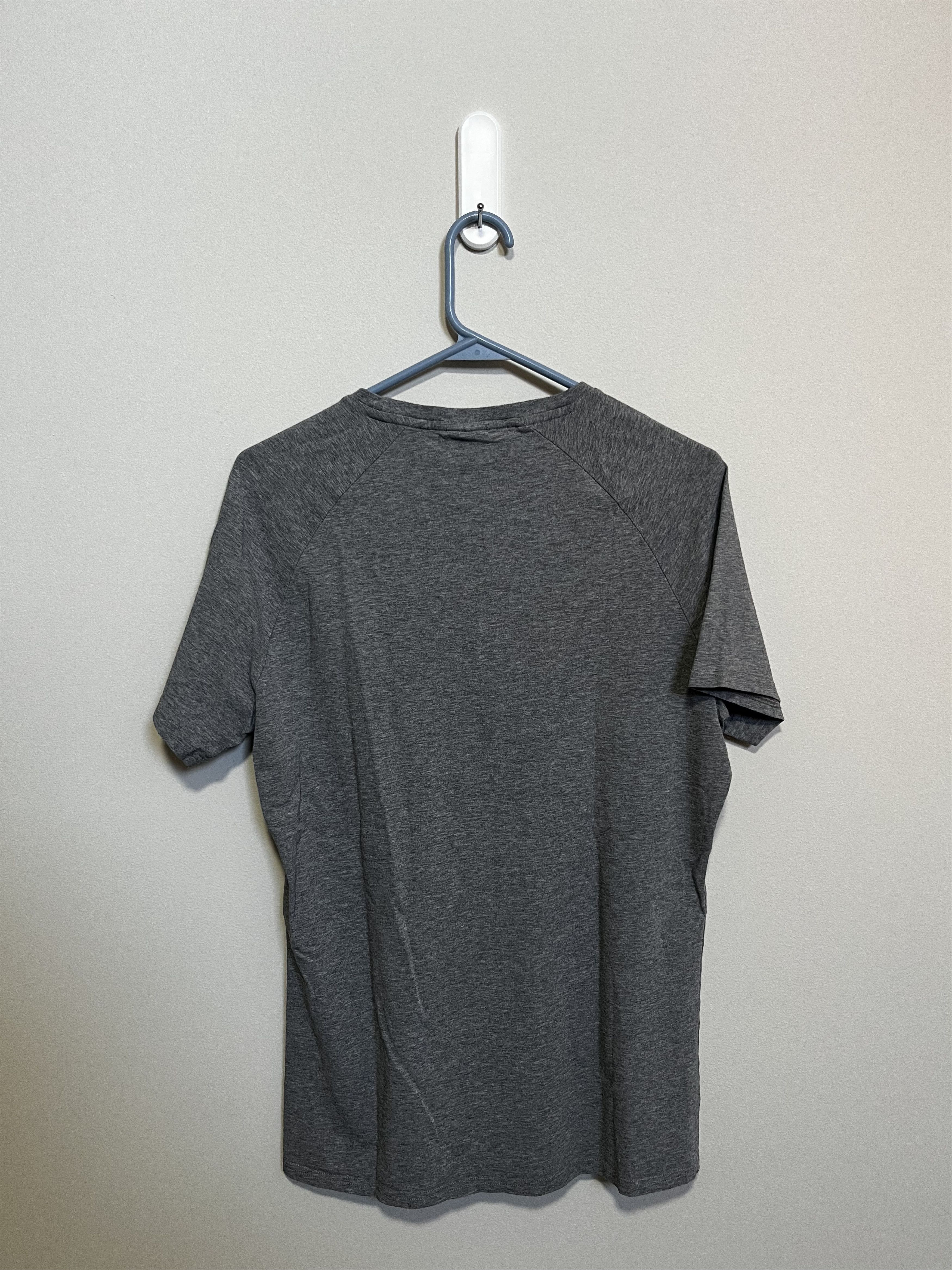 Gymshark Gymshark Logo Tee (Gray/White) Size M Size US M / EU 48-50 / 2 - 2 Thumbnail