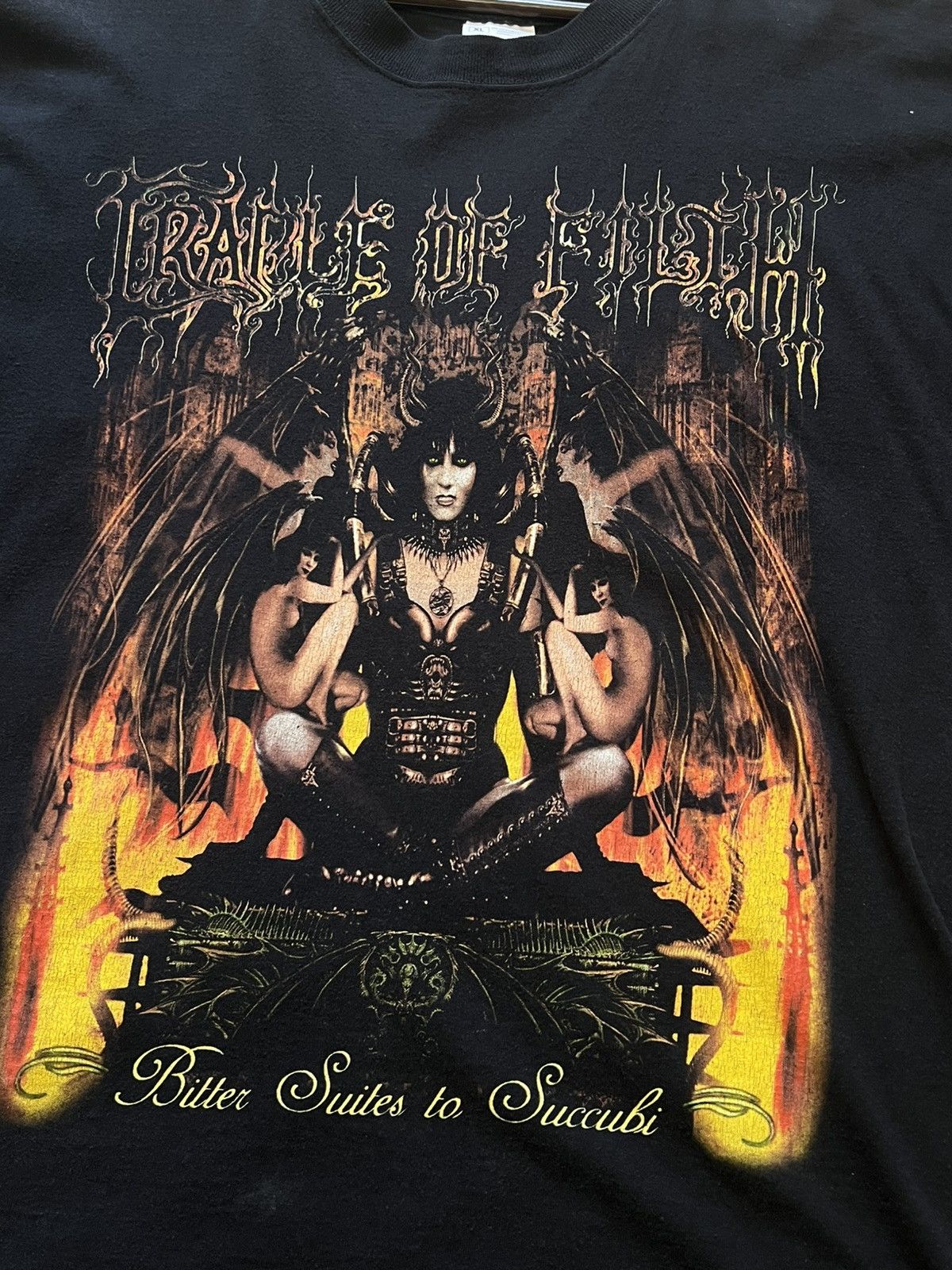 Band Tees Crazy 2001 Cradle Of Filth Bitter Suites to Succubi t-shirt Size US XL / EU 56 / 4 - 3 Thumbnail