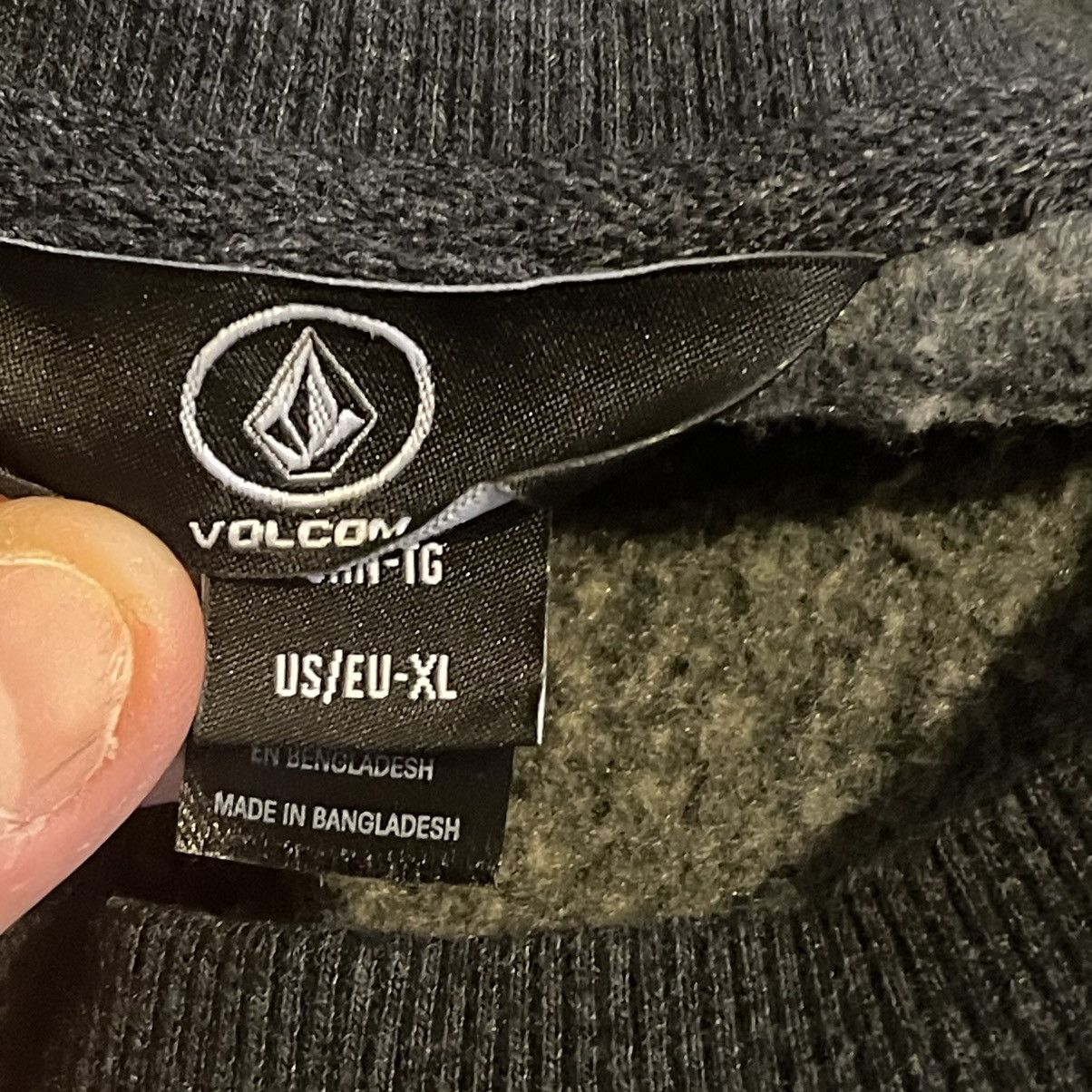 Volcom Volcom Sweater Men XL Gray Skateboard Crew Neck Pullover Size US XL / EU 56 / 4 - 3 Thumbnail