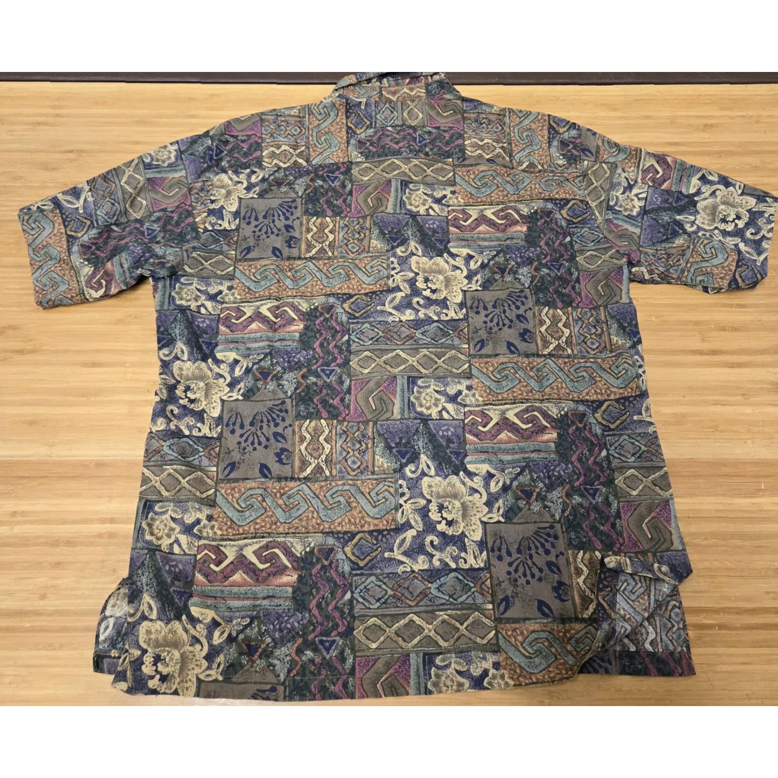 Tori Richard Tori Richard Shirt Multicolor Geometric Floral Hawaiian/Aloha Button-Up Short Sleeve Cotton Lawn Mens XL Size US XL / EU 56 / 4 - 6 Thumbnail