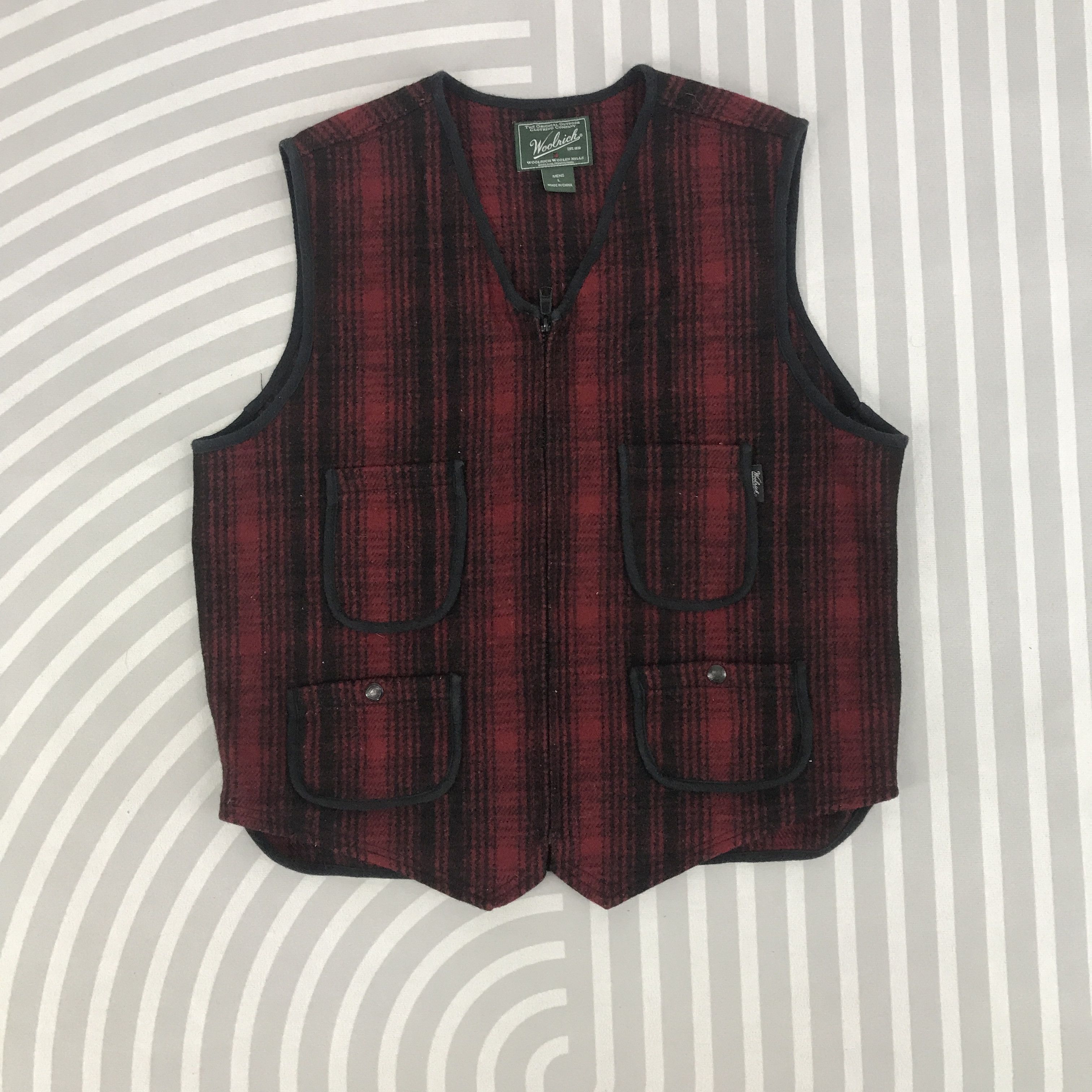 Japanese Brand × Vintage × Woolrich Woolen Mills Vintage Woolrich wool zipper Vest Size US L / EU 52-54 / 3 - 1 Thumbnail