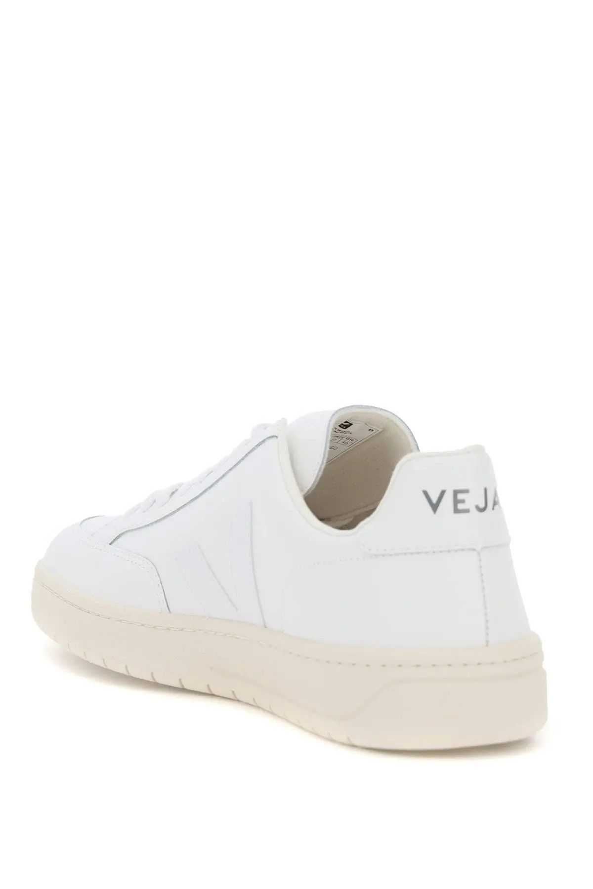 o1s22i1n0324 V-12 Leather Sneakers in White