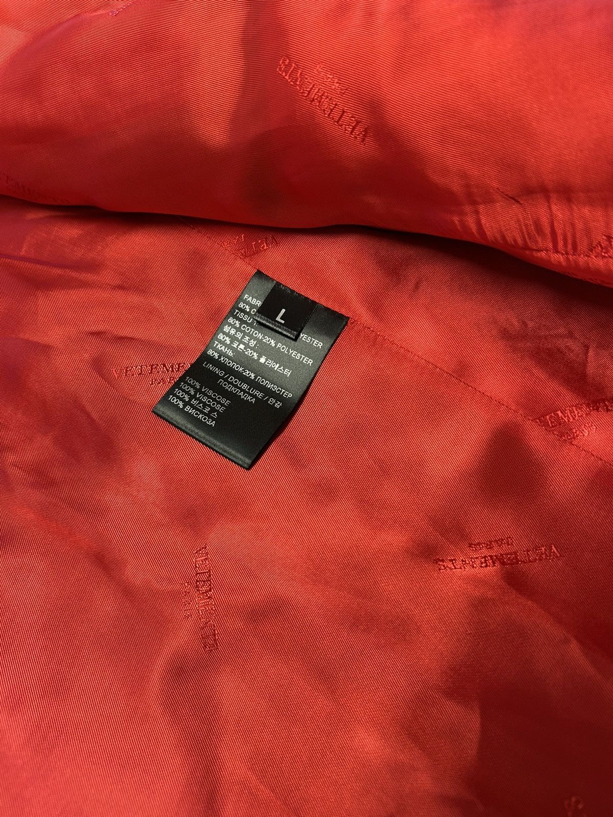 Vetements FW2022 Power-Shoulder Coat Red Size US L / EU 52-54 / 3 - 15 Thumbnail