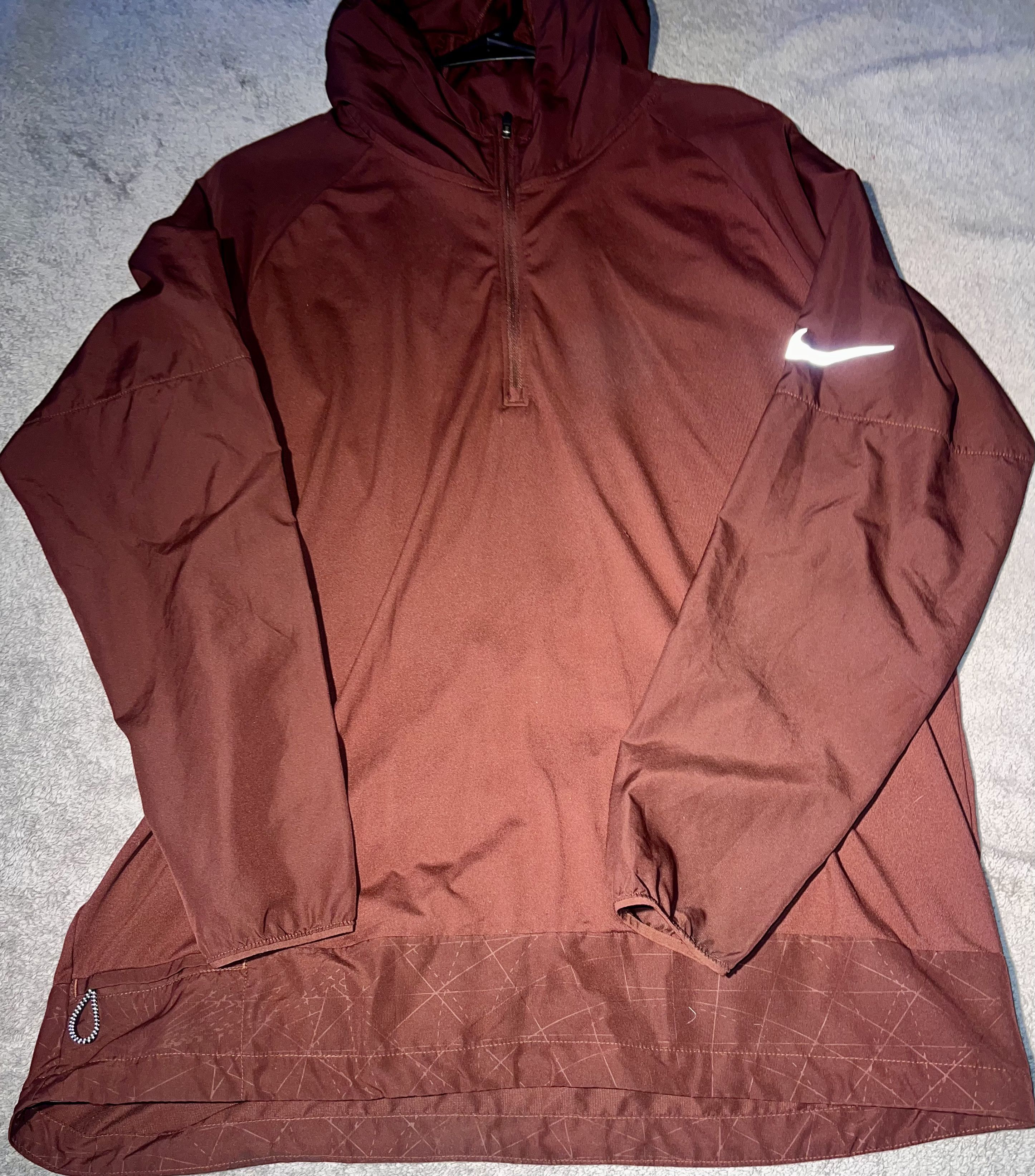 Nike Nike Air Max Running Lightweight Jacket Size US L / EU 52-54 / 3 - 2 Thumbnail