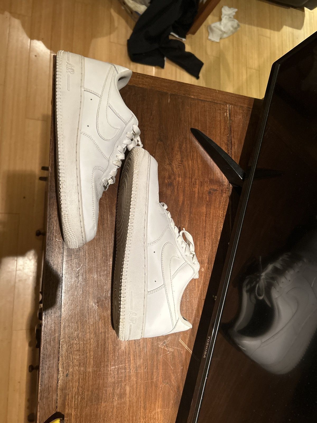 Nike Air Force 1 Size US 9.5 / EU 42-43 - 4 Thumbnail