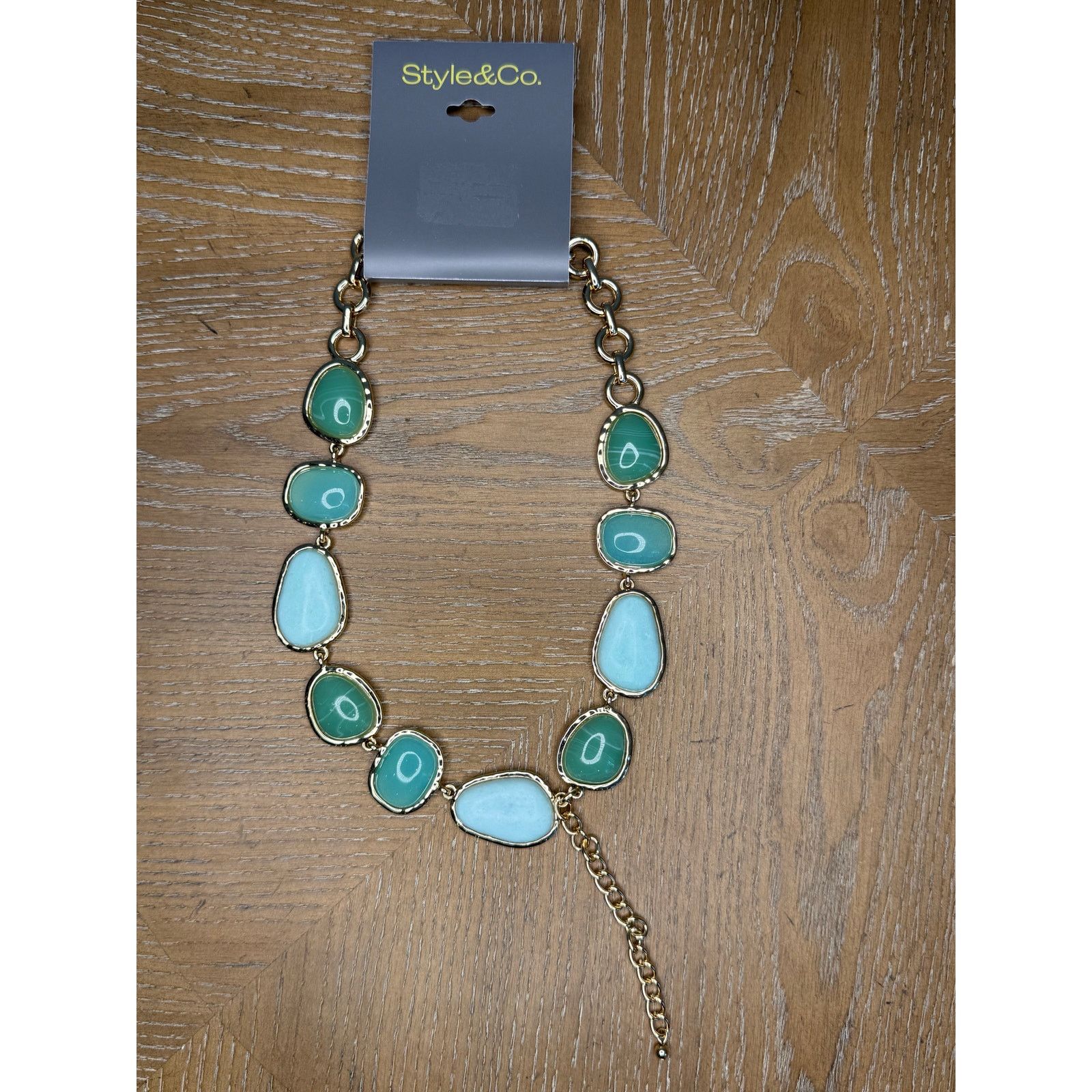 Style & Co Style & Co Green Blue Stone Statement Necklace Gold Tone NEW Size ONE SIZE - 4 Thumbnail