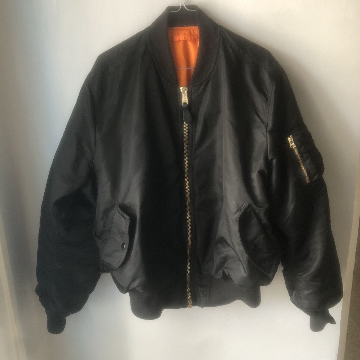 Japanese Brand Vintage 90s MA-1 Reversed Nylon Bomber Jacket Size US L / EU 52-54 / 3 - 2 Thumbnail